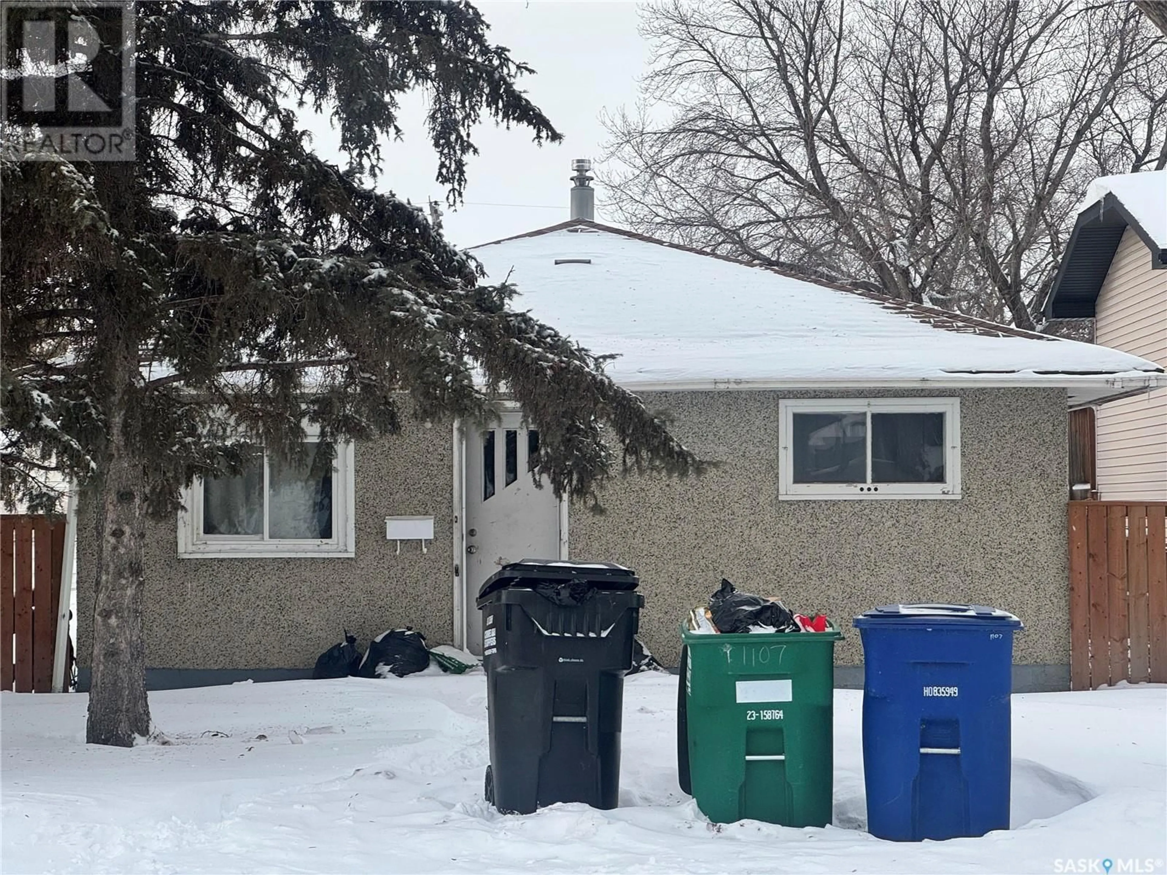 Shed for 1107 J AVENUE N, Saskatoon Saskatchewan S7L2L5