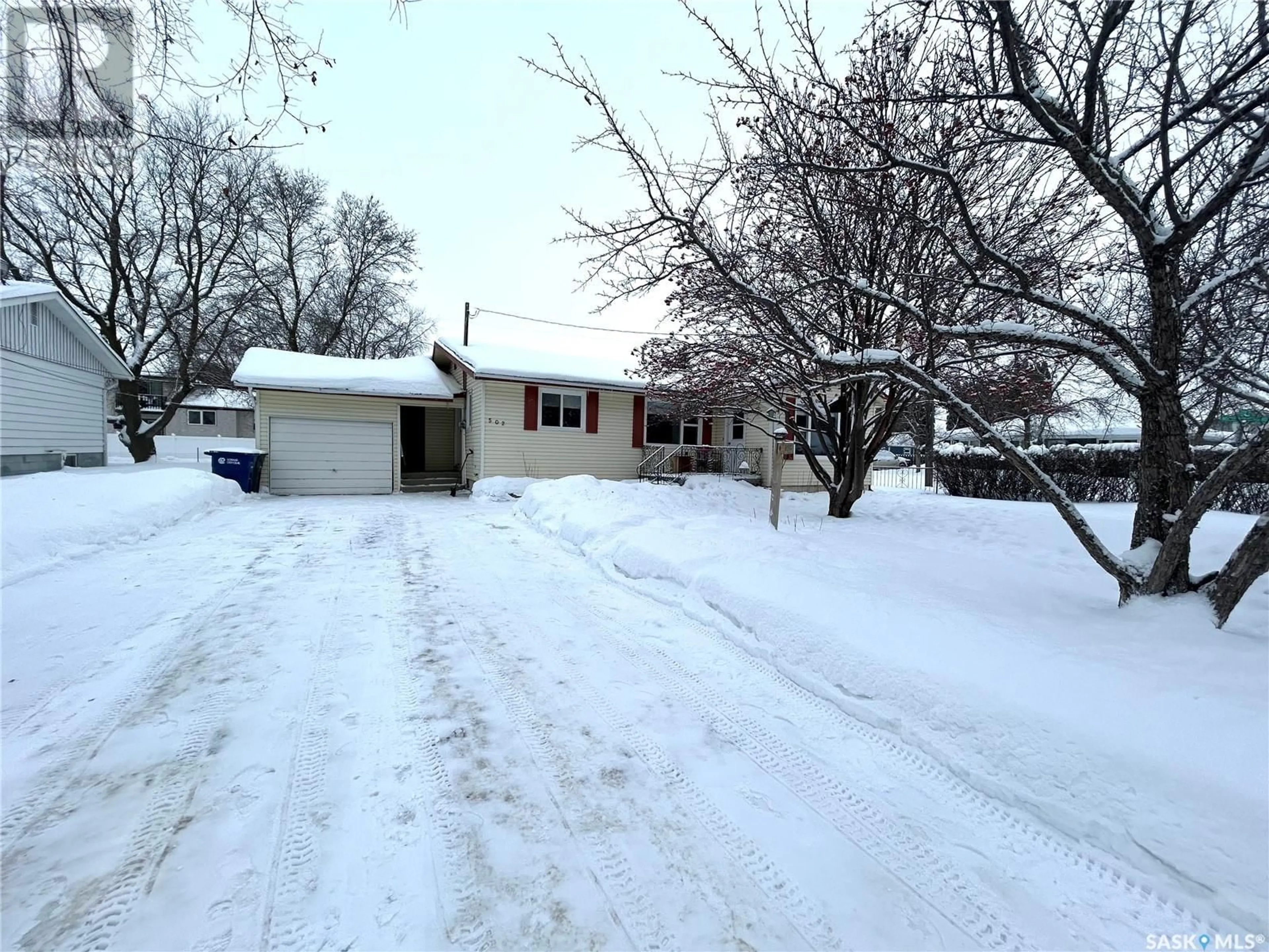 Unknown for 502 Gertie STREET, Moosomin Saskatchewan S0G3N0