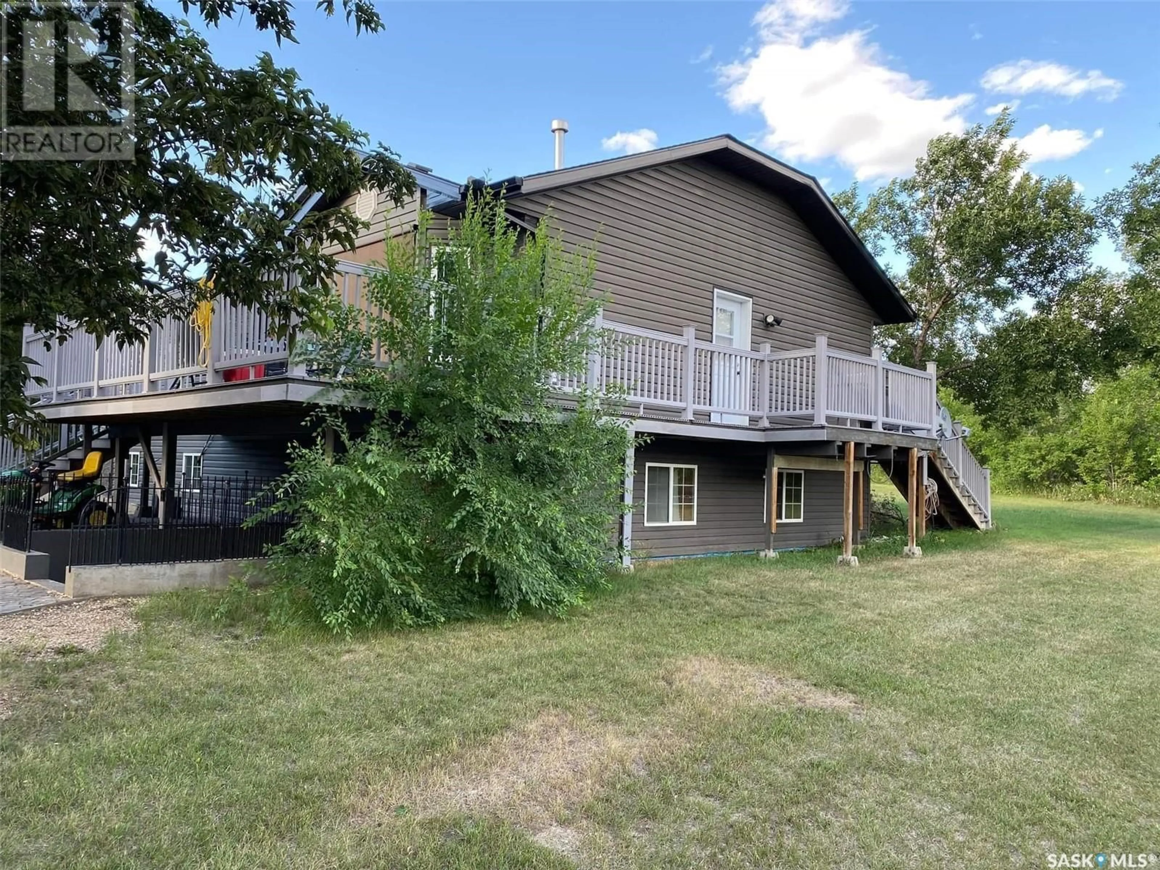 A pic from outside/outdoor area/front of a property/back of a property/a pic from drone, unknown for 317 Ivy HEIGHTS, Crooked Lake Saskatchewan S0G5L0