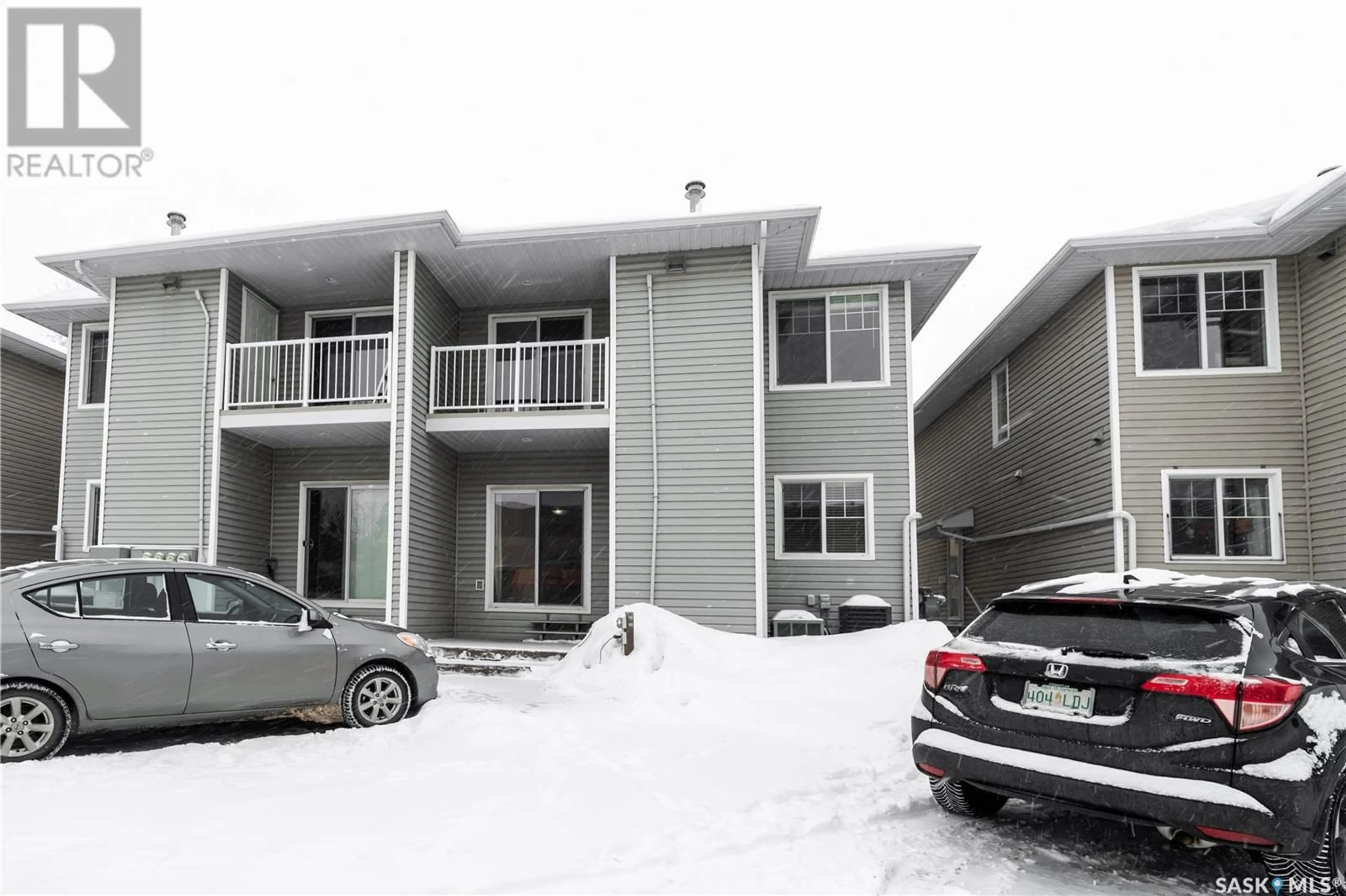 Unknown for 2263 Treetop LANE, Regina Saskatchewan S4P4V8