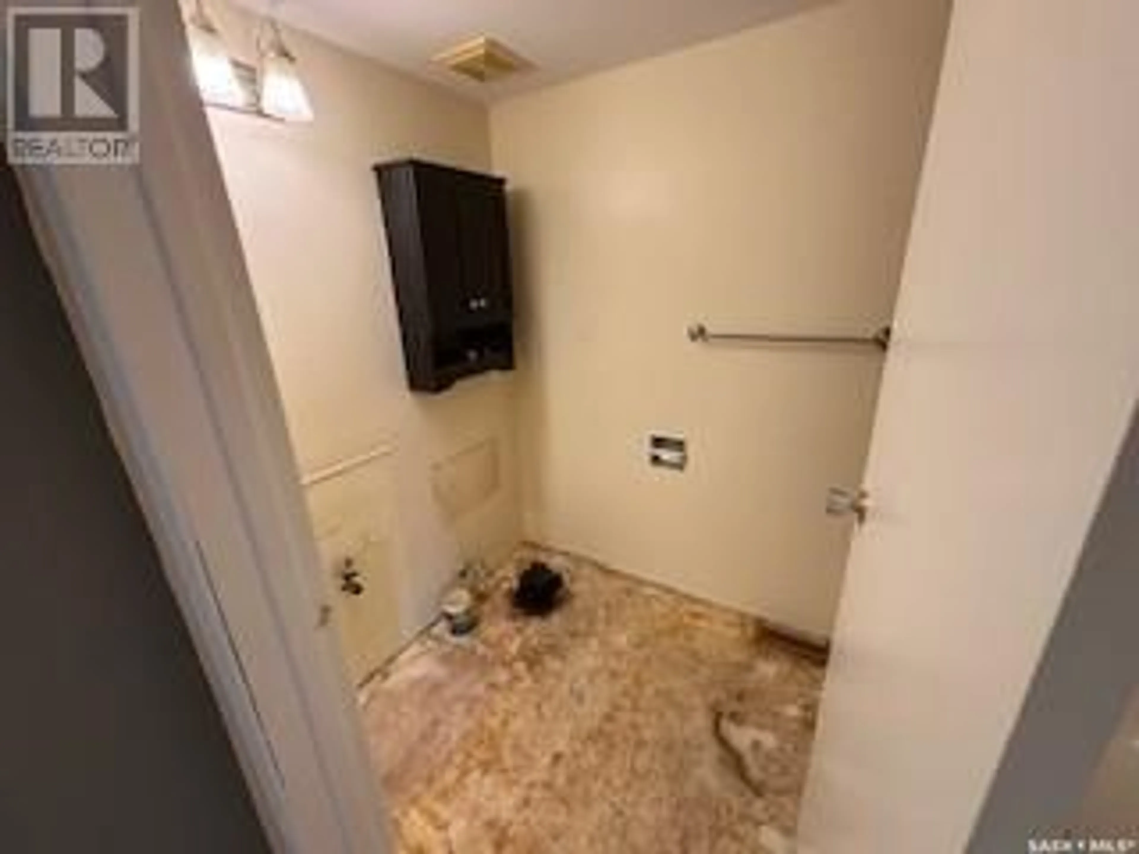 A pic of a room for 6529 Rochdale BOULEVARD, Regina Saskatchewan S4X2Z1