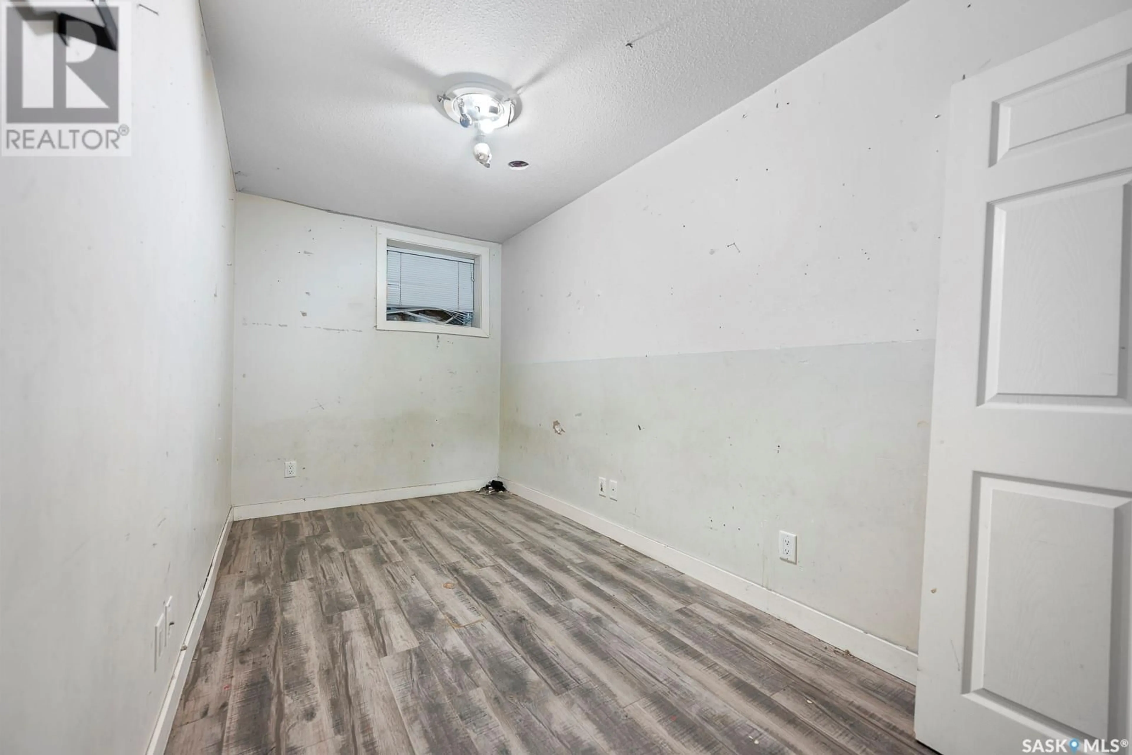 A pic of a room for 1236 RAE STREET, Regina Saskatchewan S4T2C1