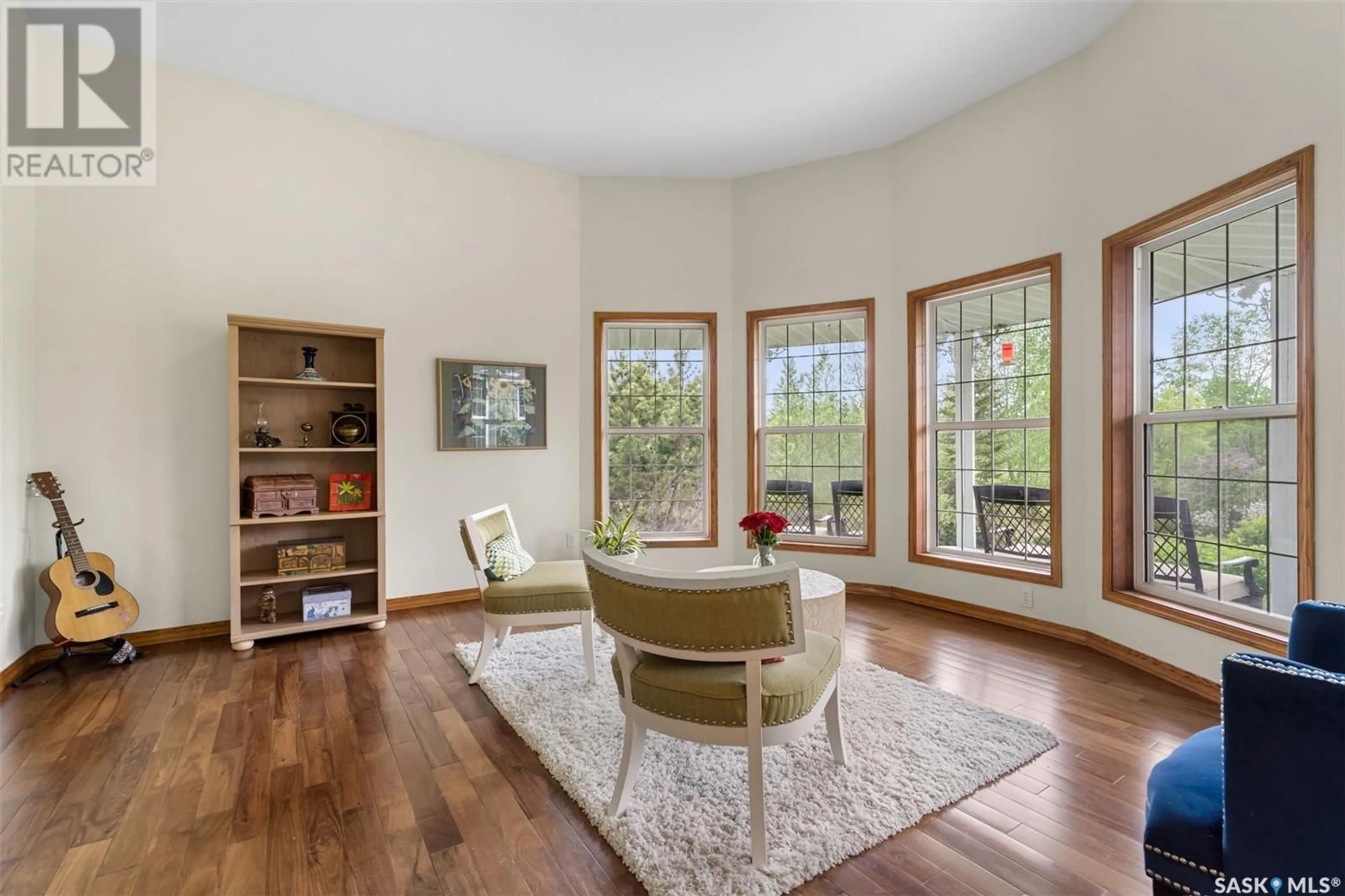 Living room with furniture, unknown for Tower Hill Acreage, Blucher Rm No. 343 Saskatchewan S7K3J9