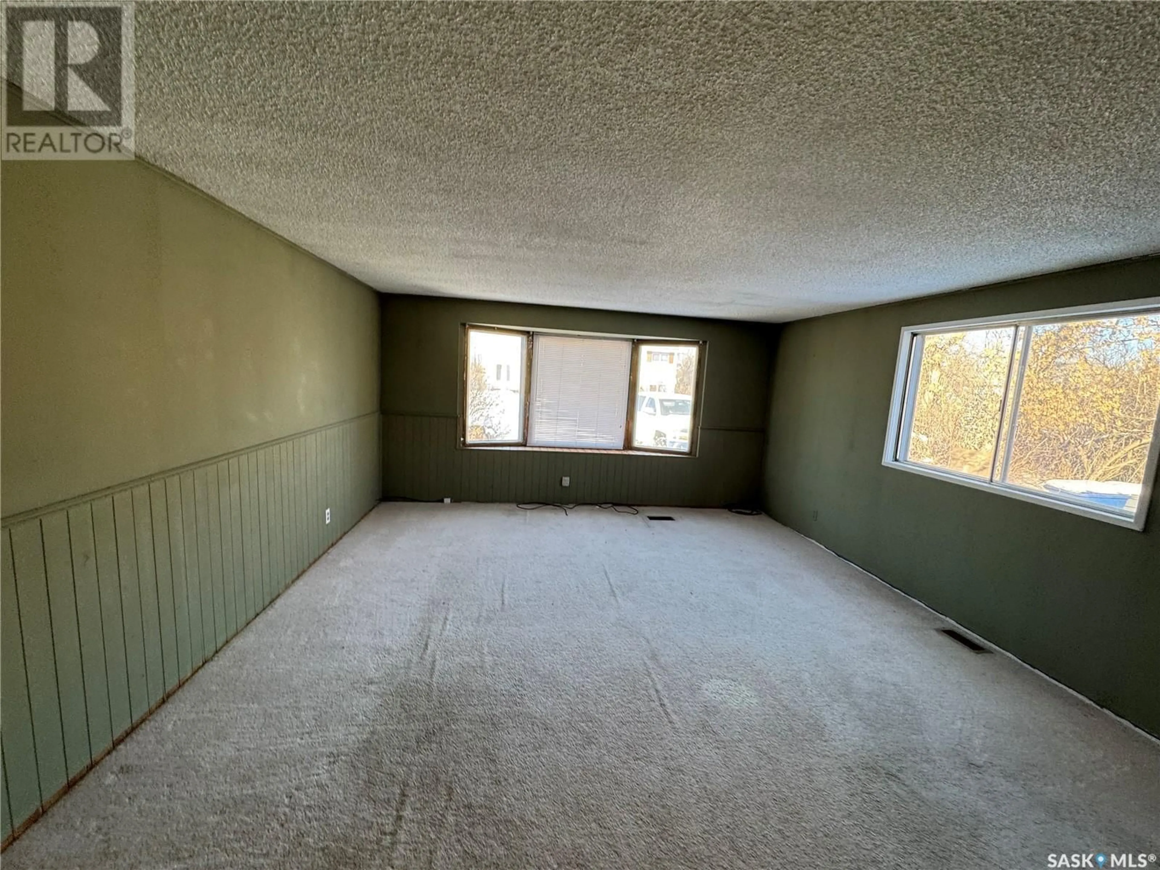 A pic of a room for 2300 Hall STREET, Halbrite Saskatchewan S0C1H0