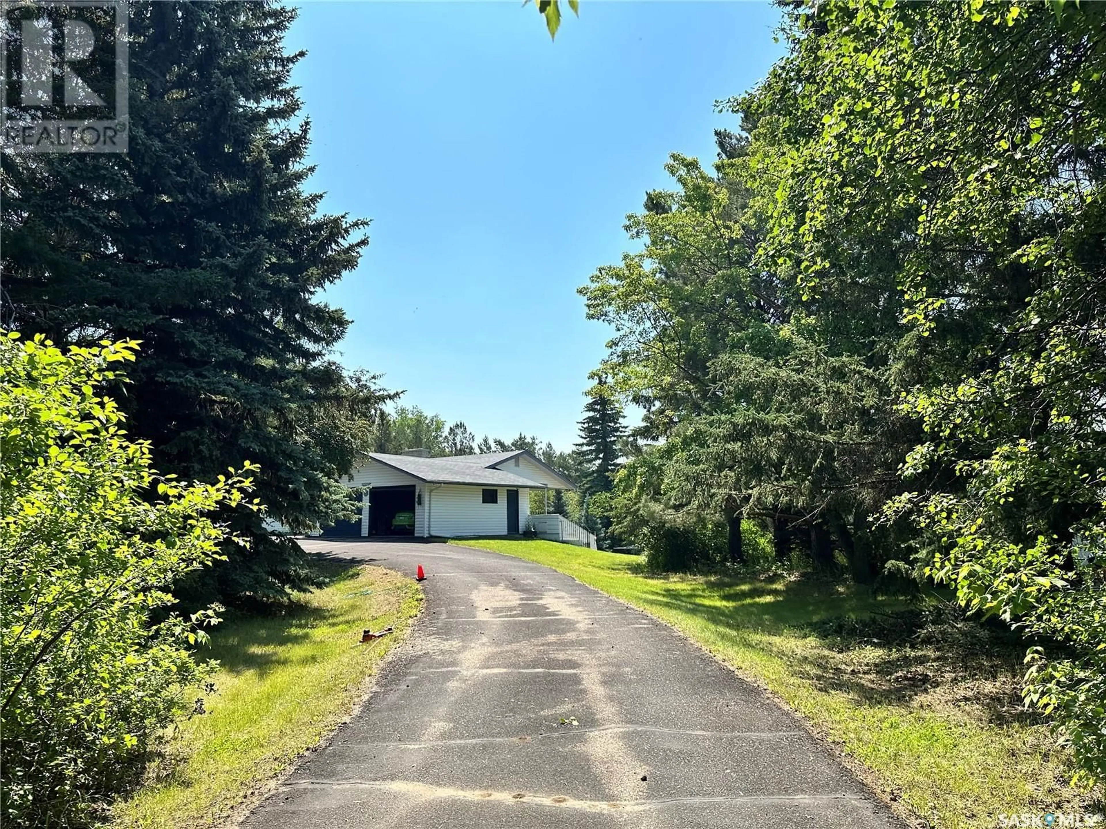 A pic from outside/outdoor area/front of a property/back of a property/a pic from drone, street for 380 Grasswood ROAD, Grasswood Saskatchewan S7T1A6