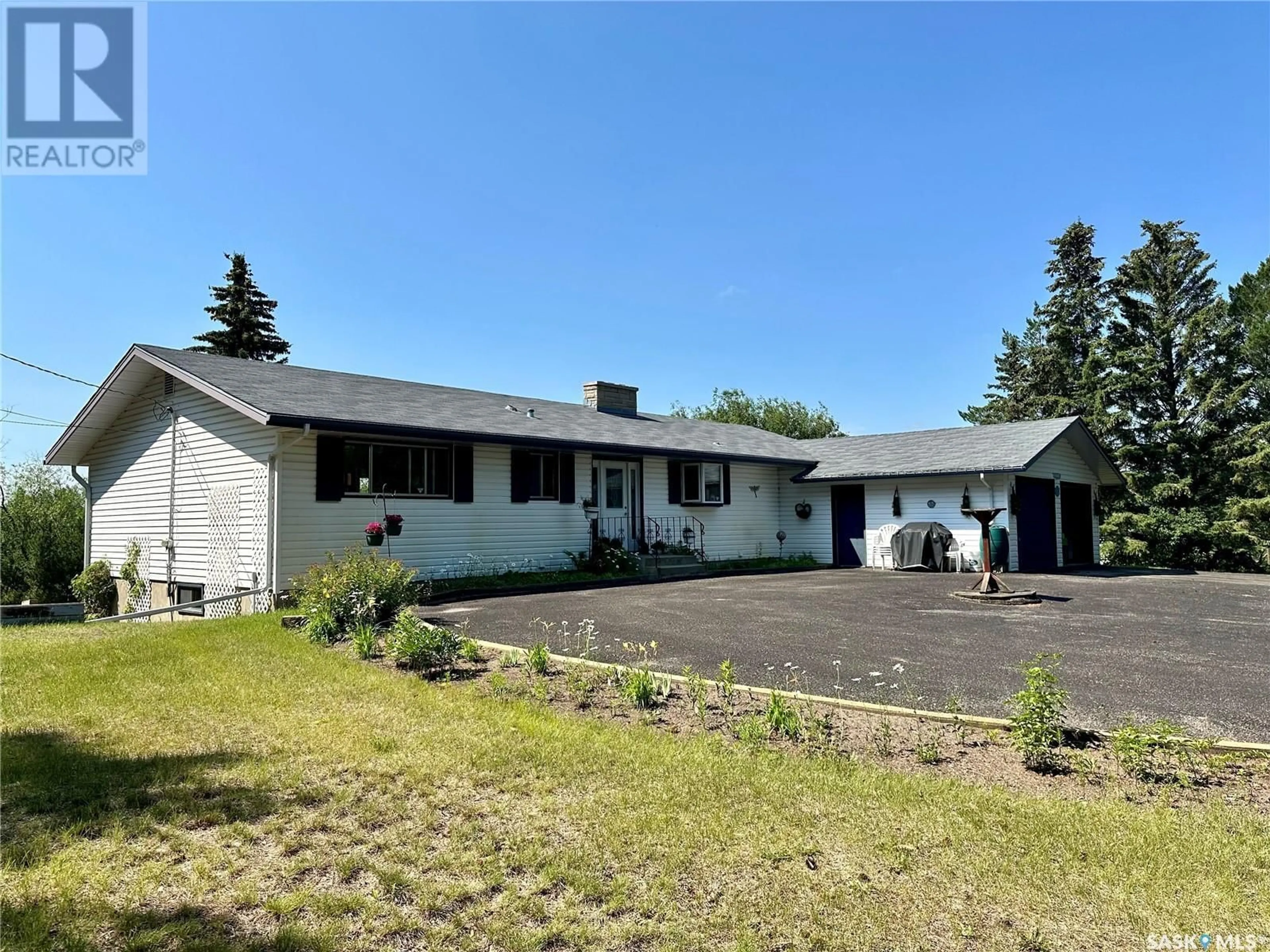 A pic from outside/outdoor area/front of a property/back of a property/a pic from drone, unknown for 380 Grasswood ROAD, Grasswood Saskatchewan S7T1A6