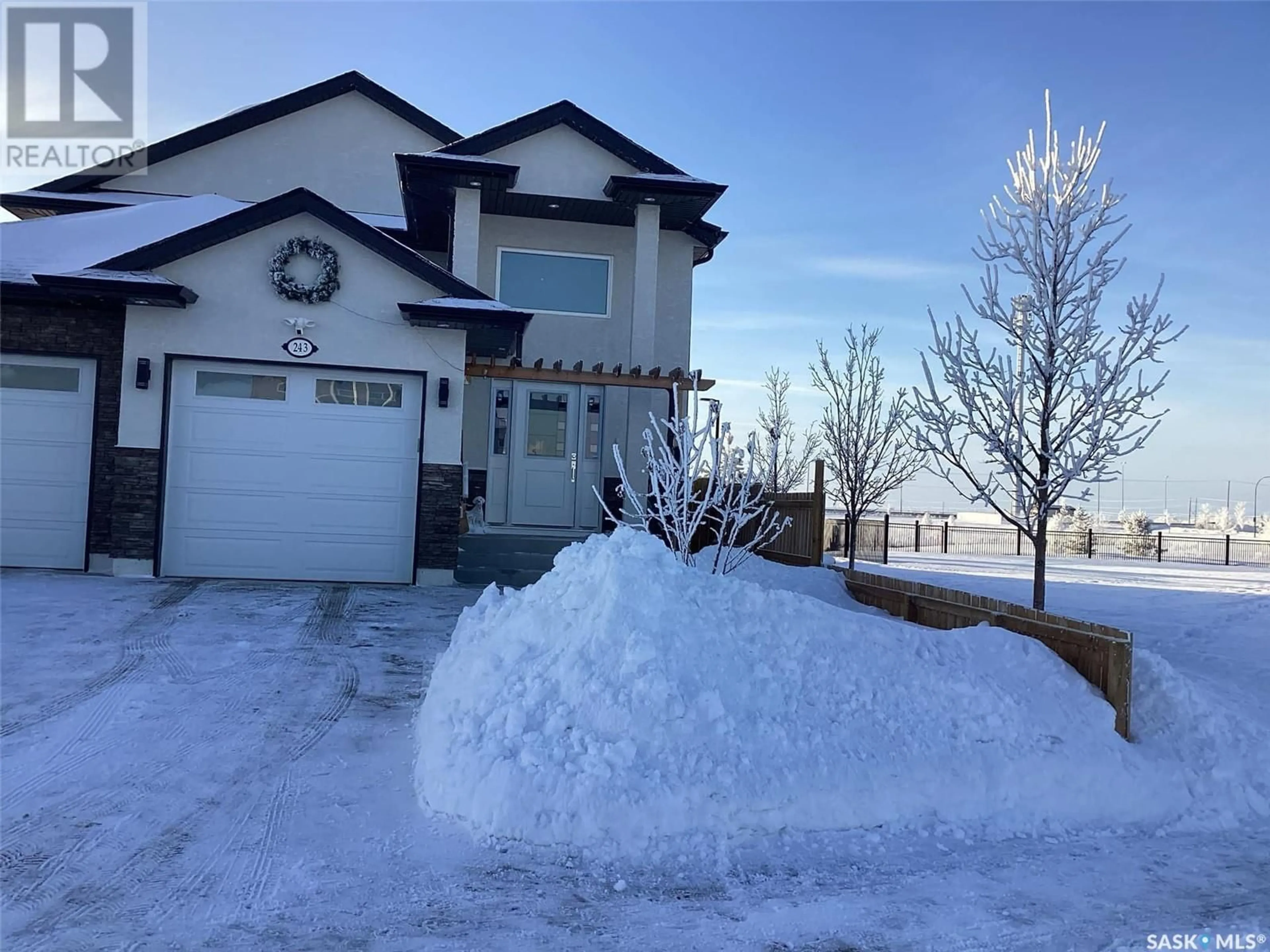 Unknown for 243 Fortosky CRESCENT, Saskatoon Saskatchewan S7M5X5