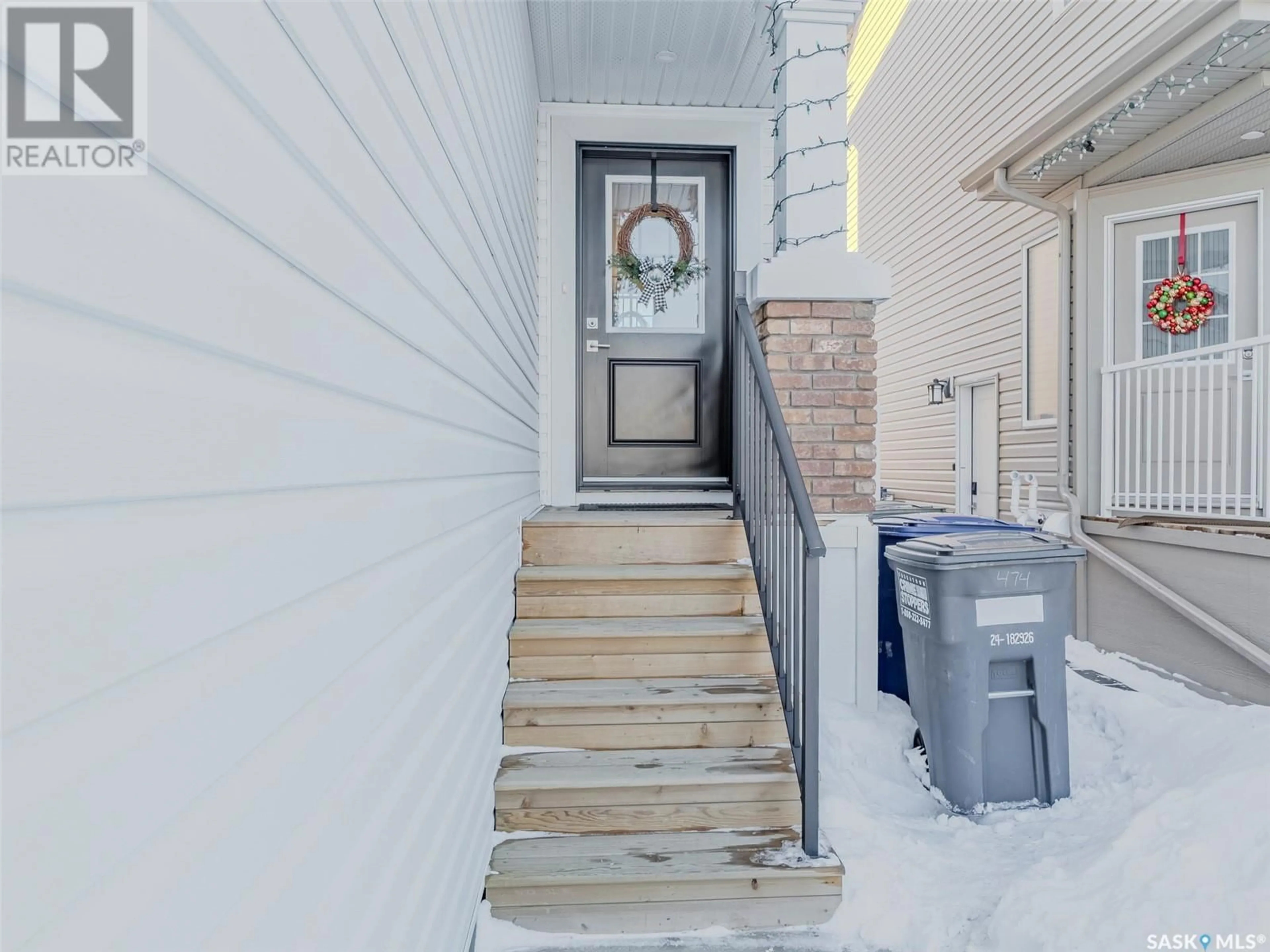 Indoor entryway for 474 Schmeiser BEND, Saskatoon Saskatchewan