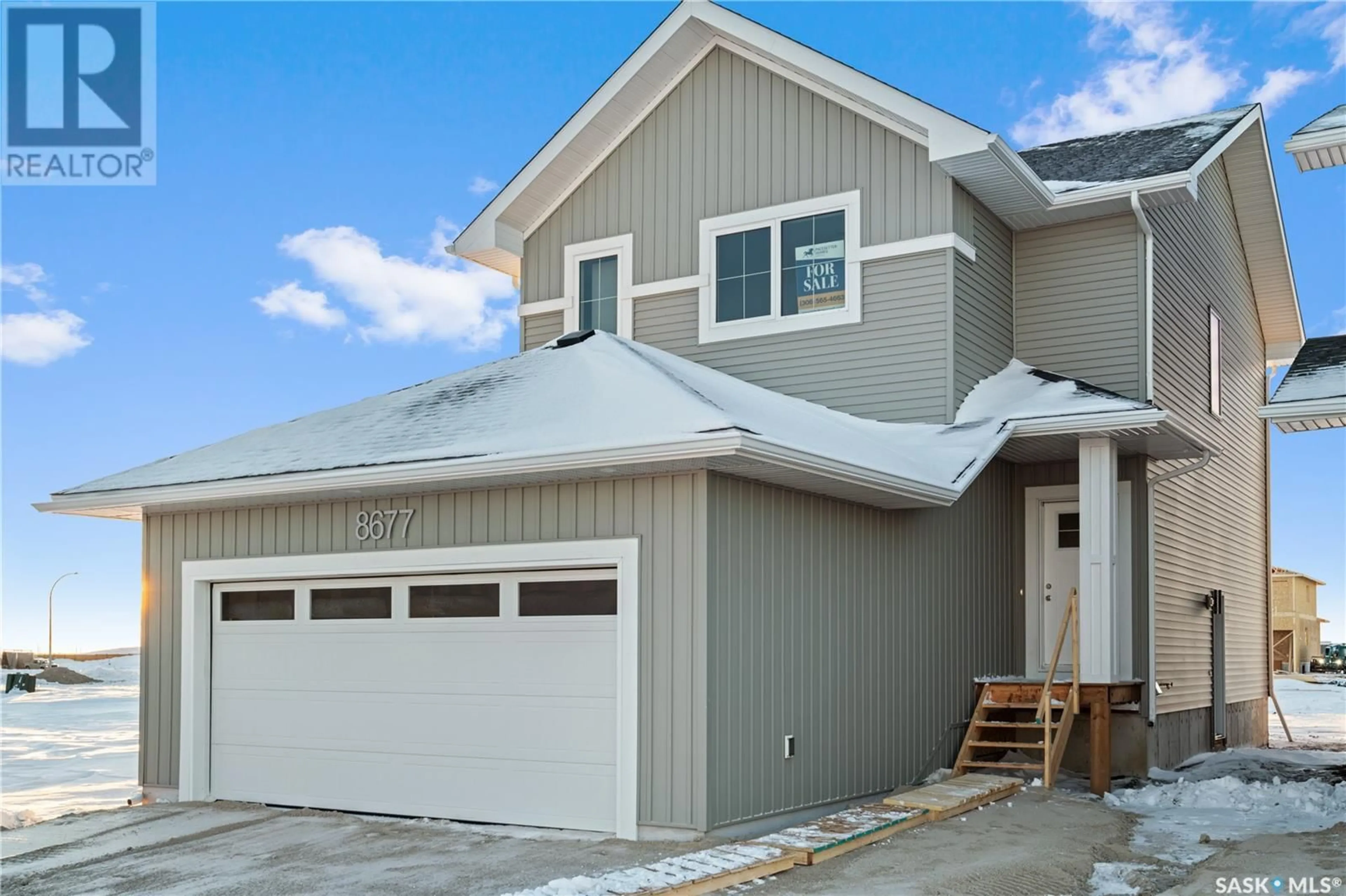 Home with vinyl exterior material, street for 8677 Wheat CRESCENT, Regina Saskatchewan S4Y0H4