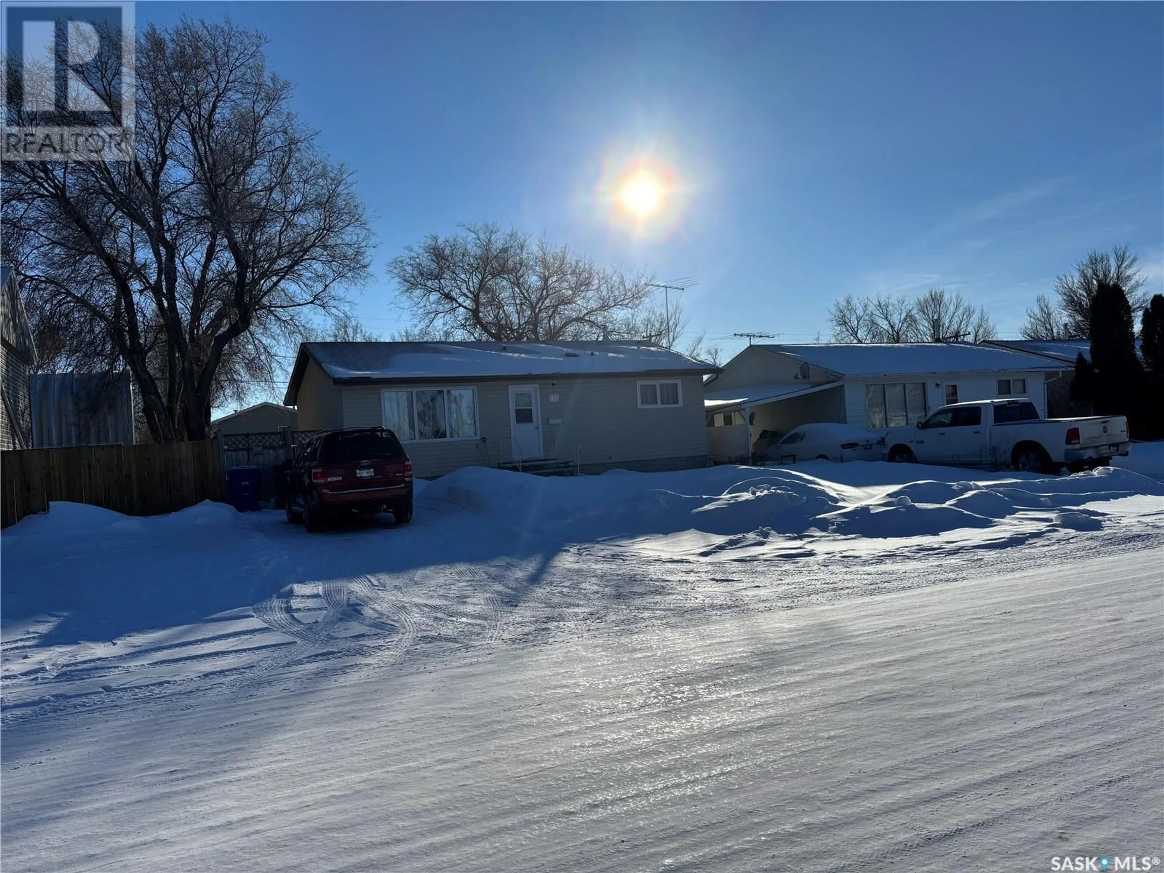 A pic from outside/outdoor area/front of a property/back of a property/a pic from drone, street for 151 6th AVENUE E, Bengough Saskatchewan S0C0K0