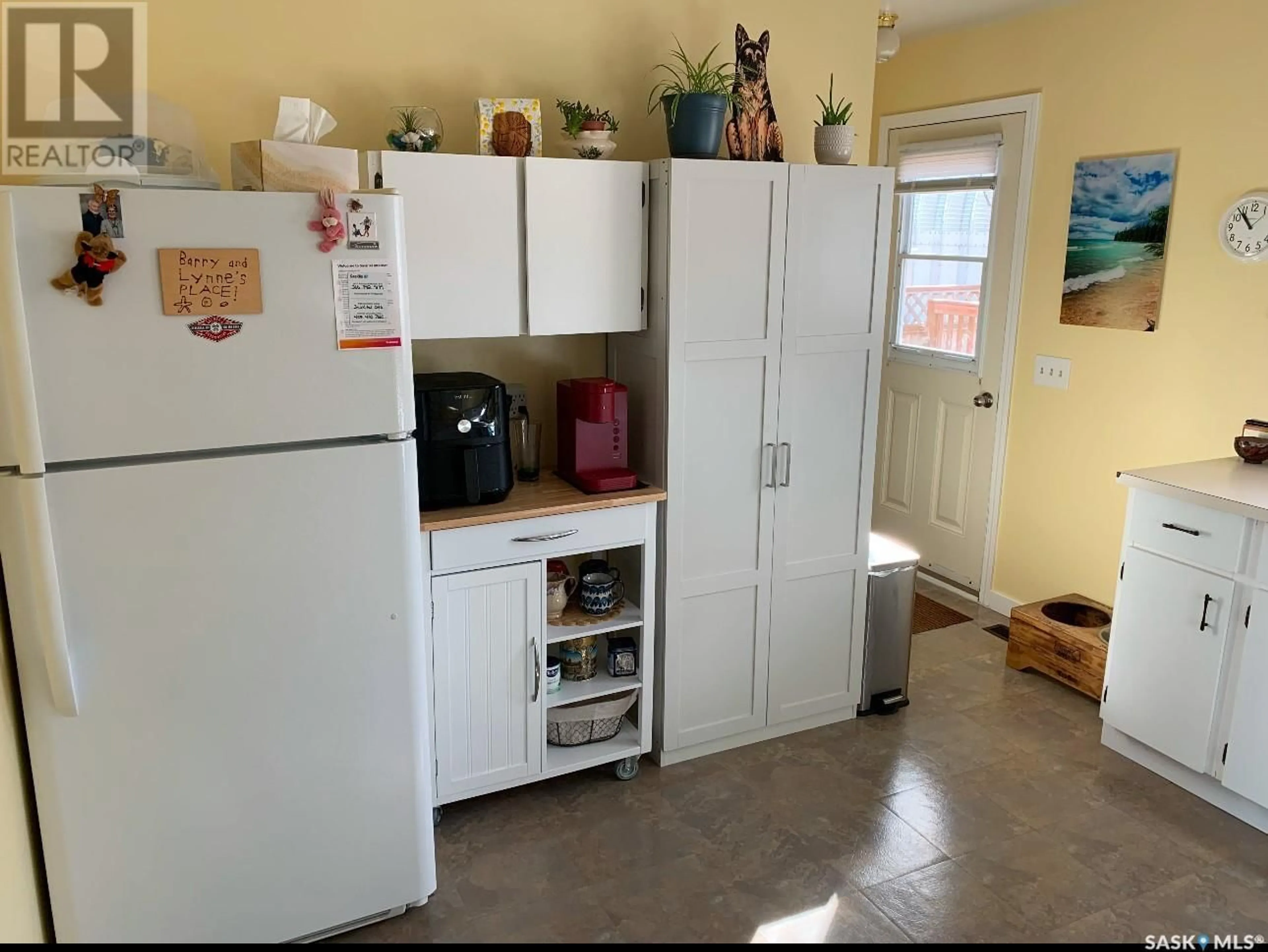 Standard kitchen, unknown for 151 6th AVENUE E, Bengough Saskatchewan S0C0K0