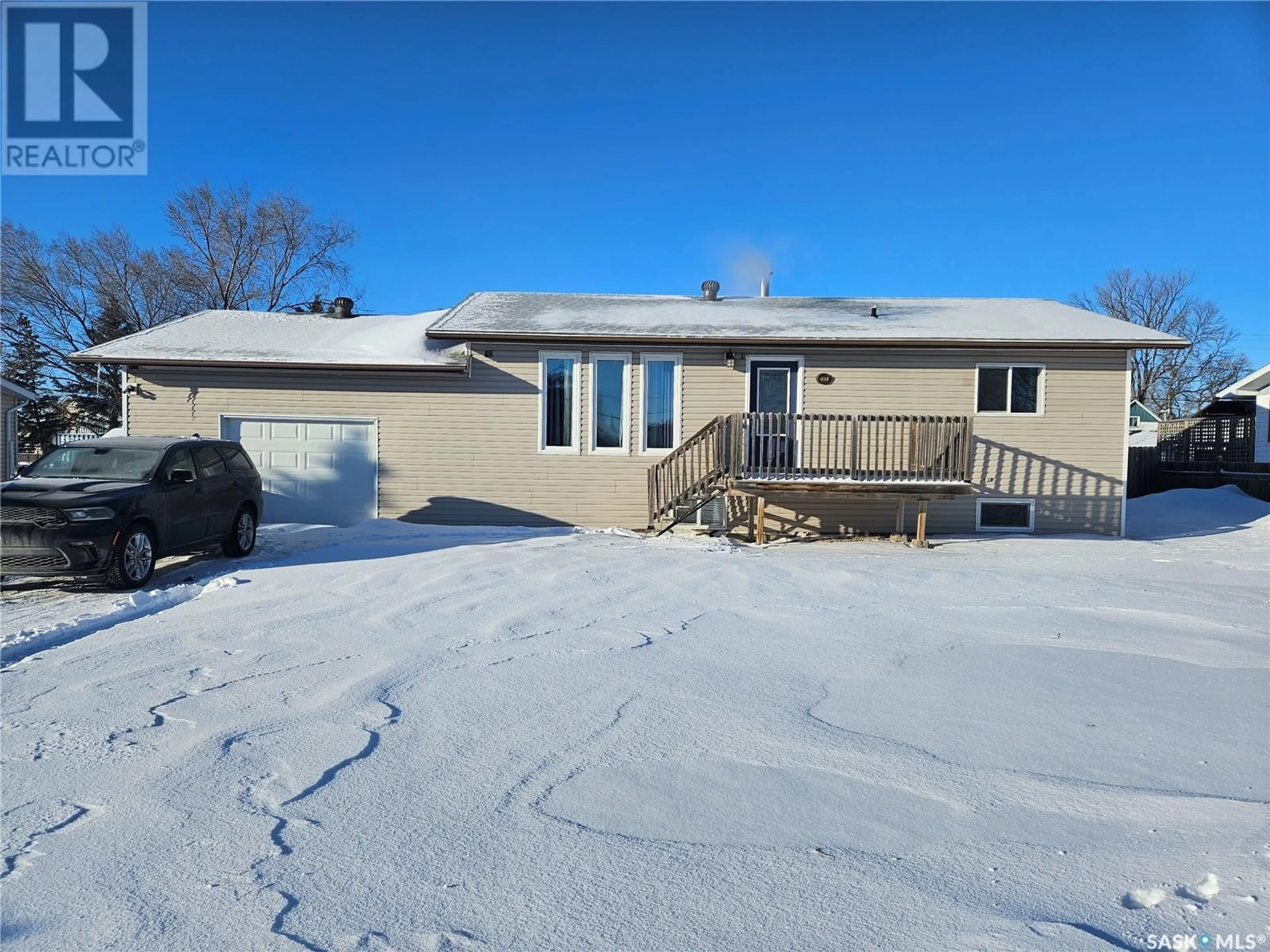 A pic from outside/outdoor area/front of a property/back of a property/a pic from drone, street for 105 Percy STREET, Arcola Saskatchewan S0C0G0