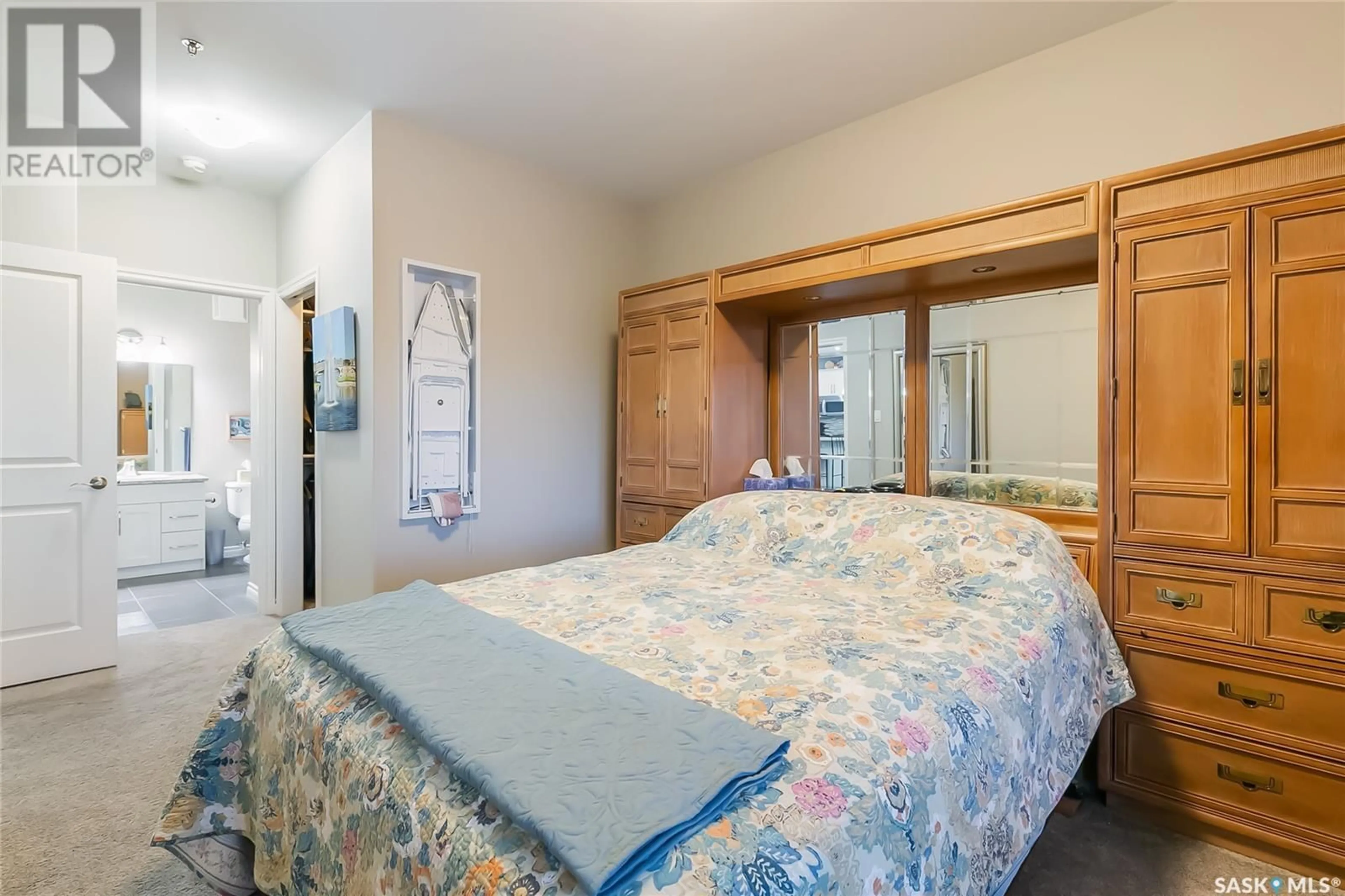 Bedroom with bed, unknown for 207 4891 Trinity LANE, Regina Saskatchewan S4W0E1