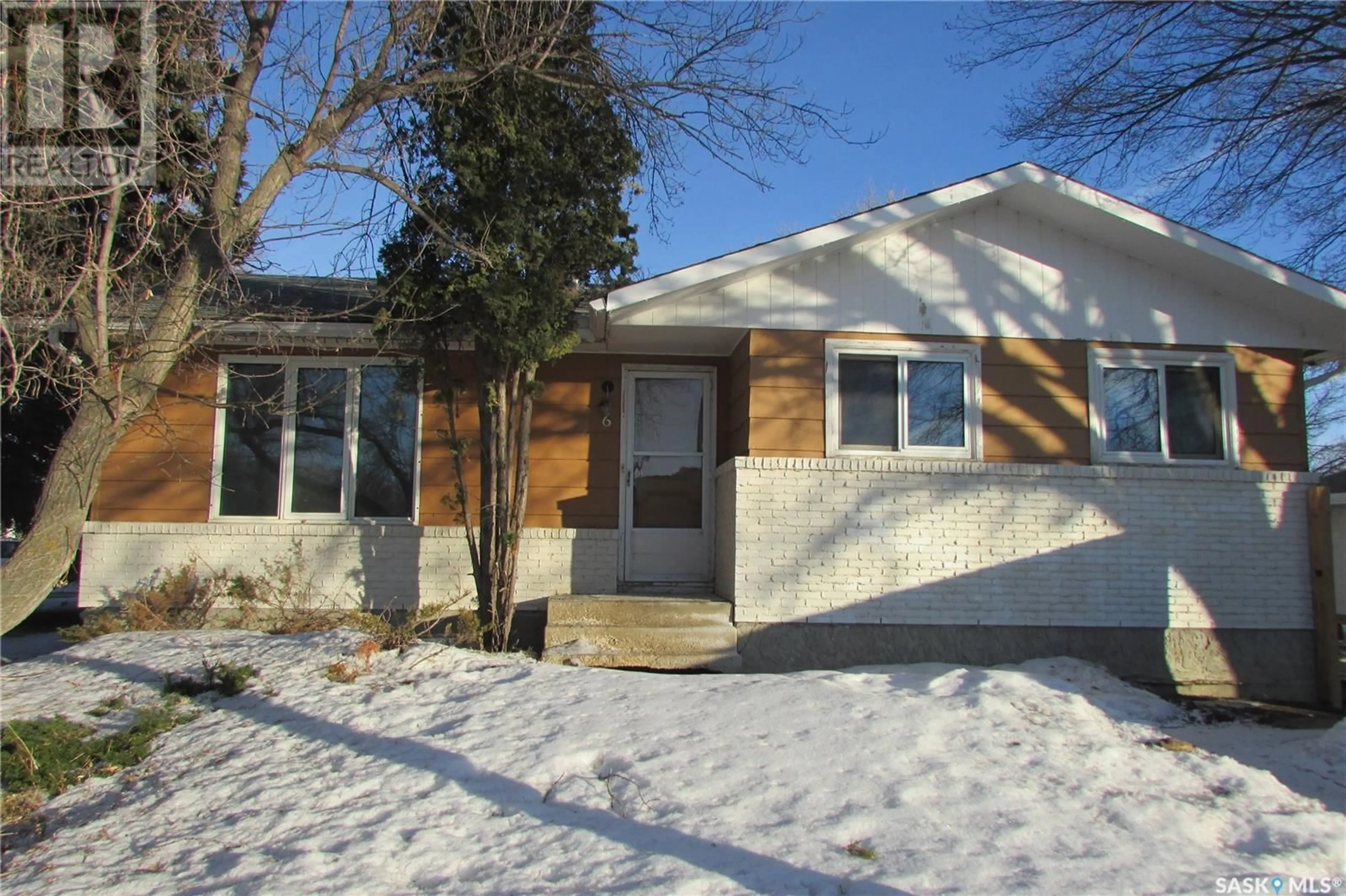 Unknown for 6 BASTEDO CRESCENT, Regina Saskatchewan S4T6X9