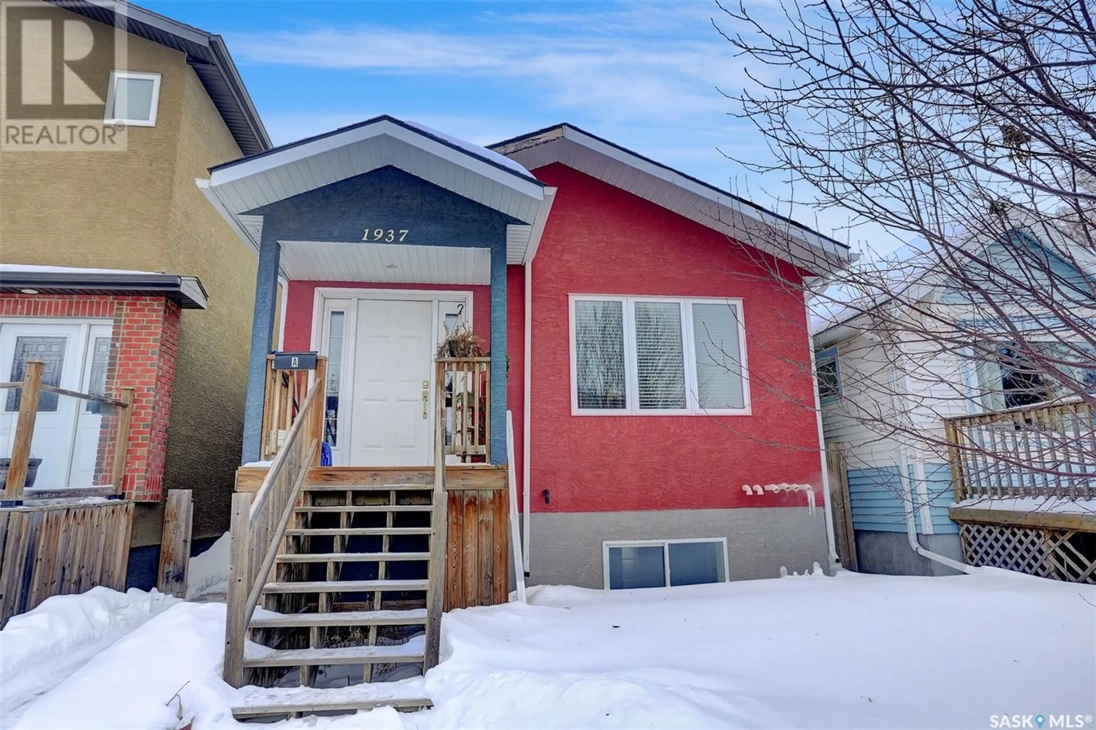 Home with vinyl exterior material, street for 1937 Atkinson STREET, Regina Saskatchewan S4N3W6