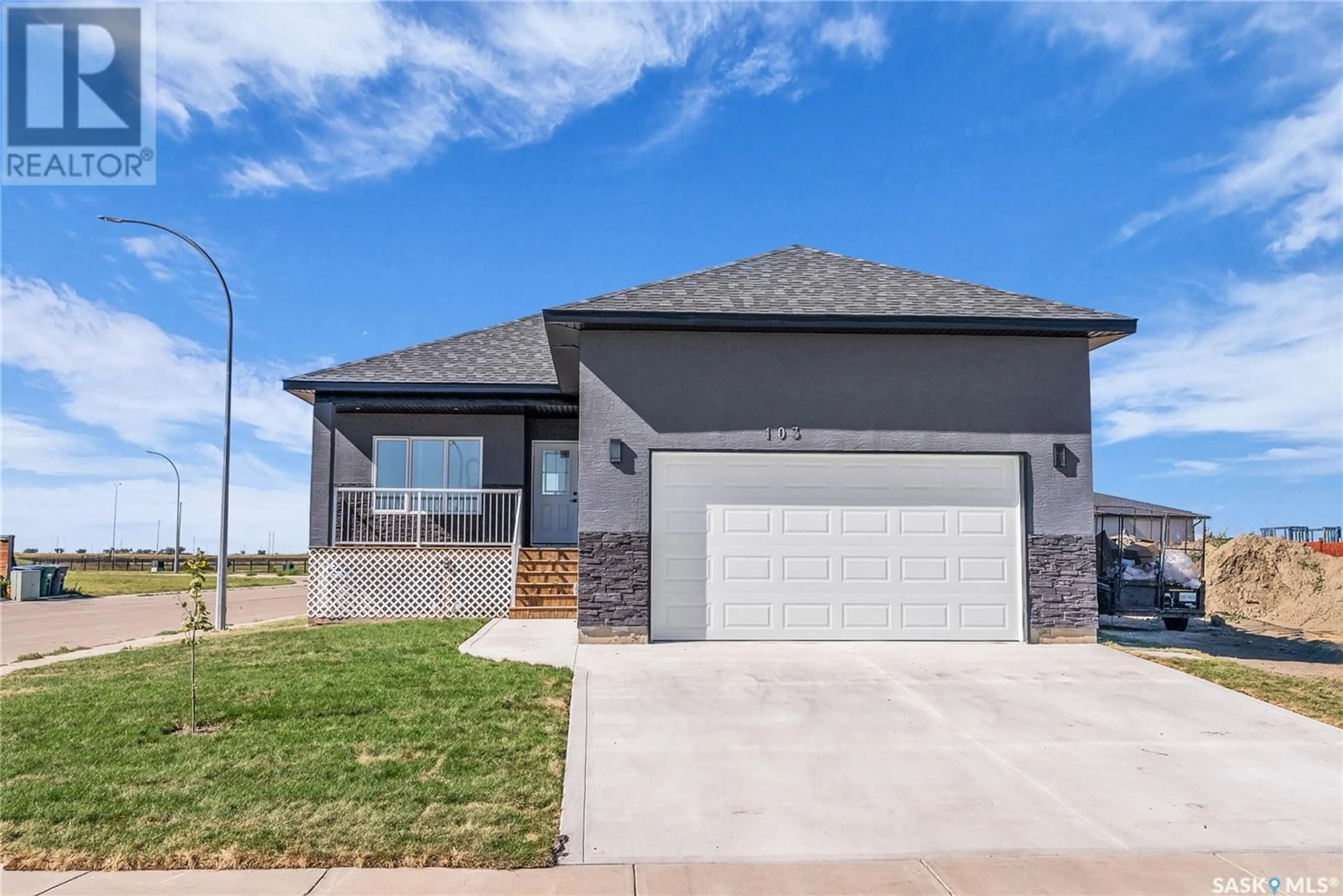 Home with brick exterior material, street for 570 KINLOCH COURT, Saskatoon Saskatchewan S7M5X2