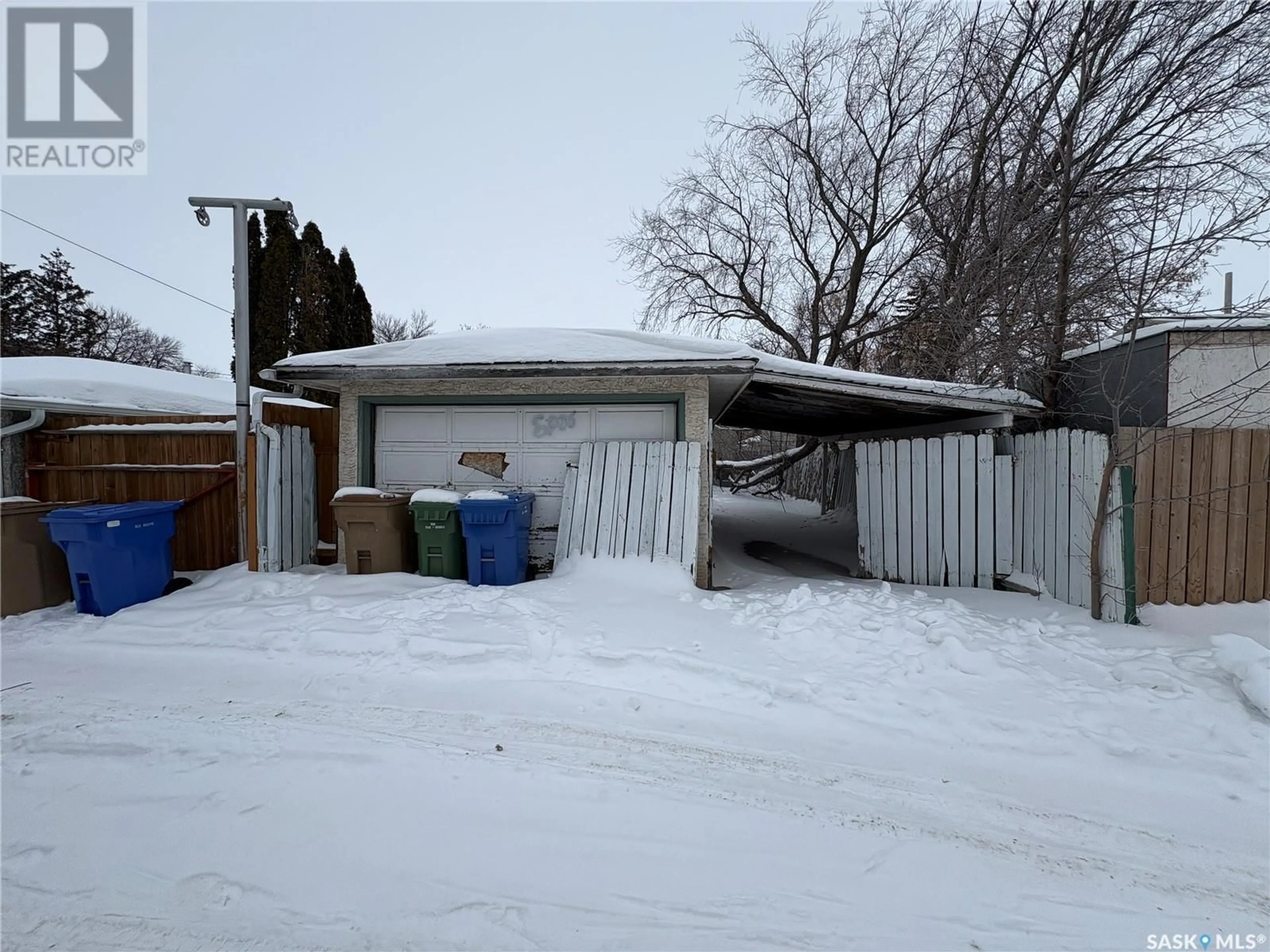 Shed for 2346 McAra STREET, Regina Saskatchewan S4N2W3