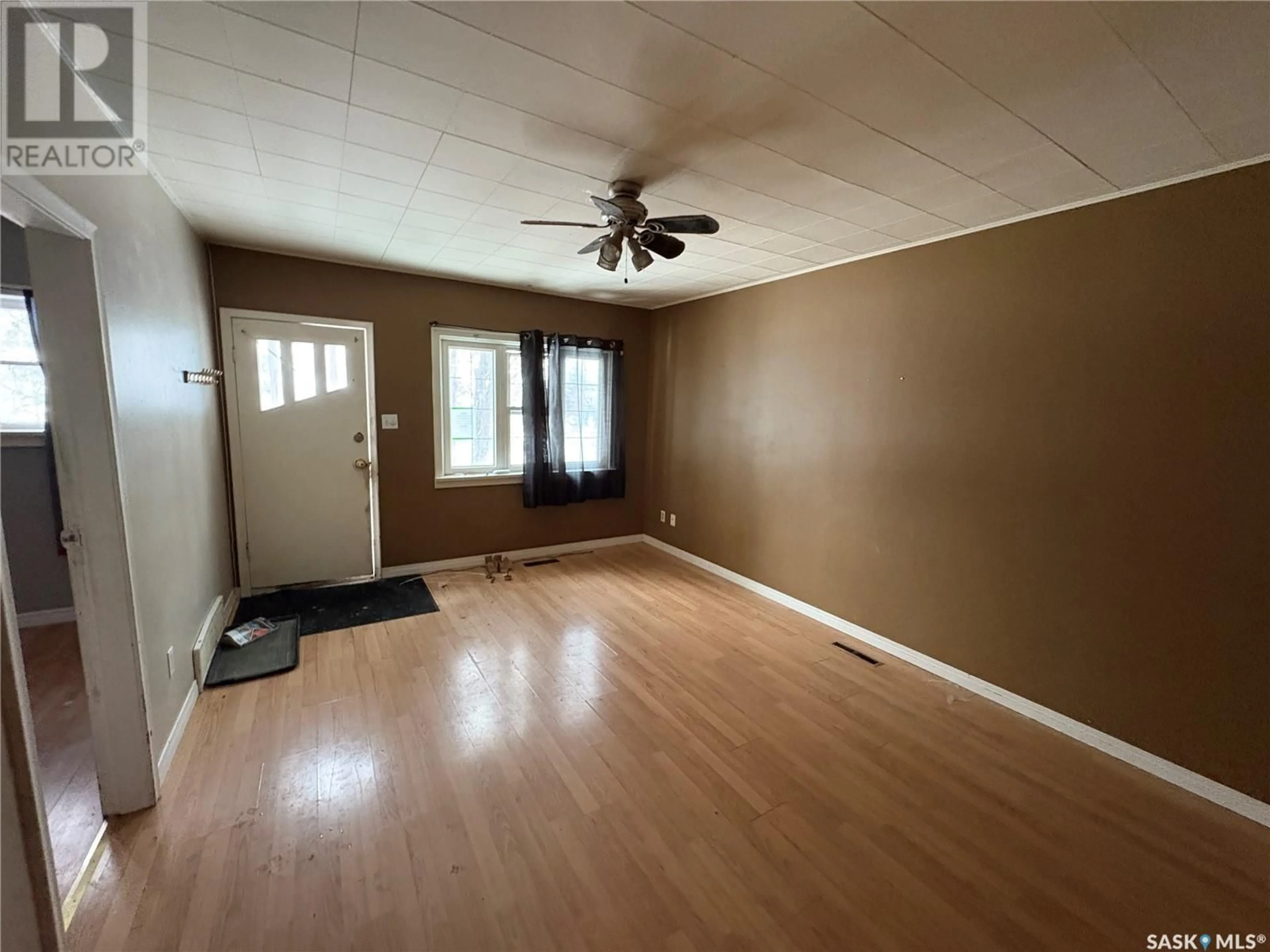 A pic of a room for 2346 McAra STREET, Regina Saskatchewan S4N2W3