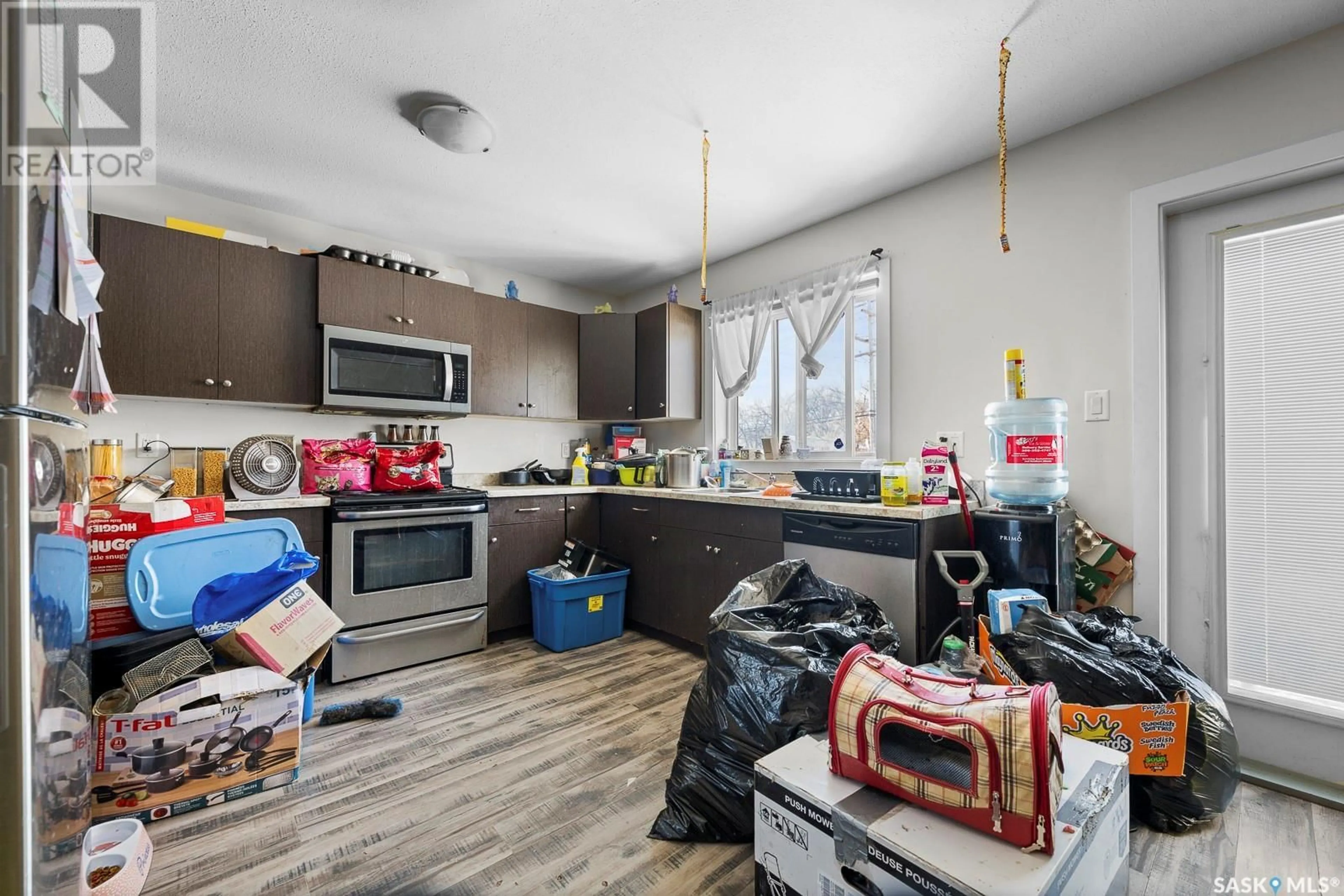 Open concept kitchen, unknown for 1178 ANGUS STREET, Regina Saskatchewan S4T1Y5