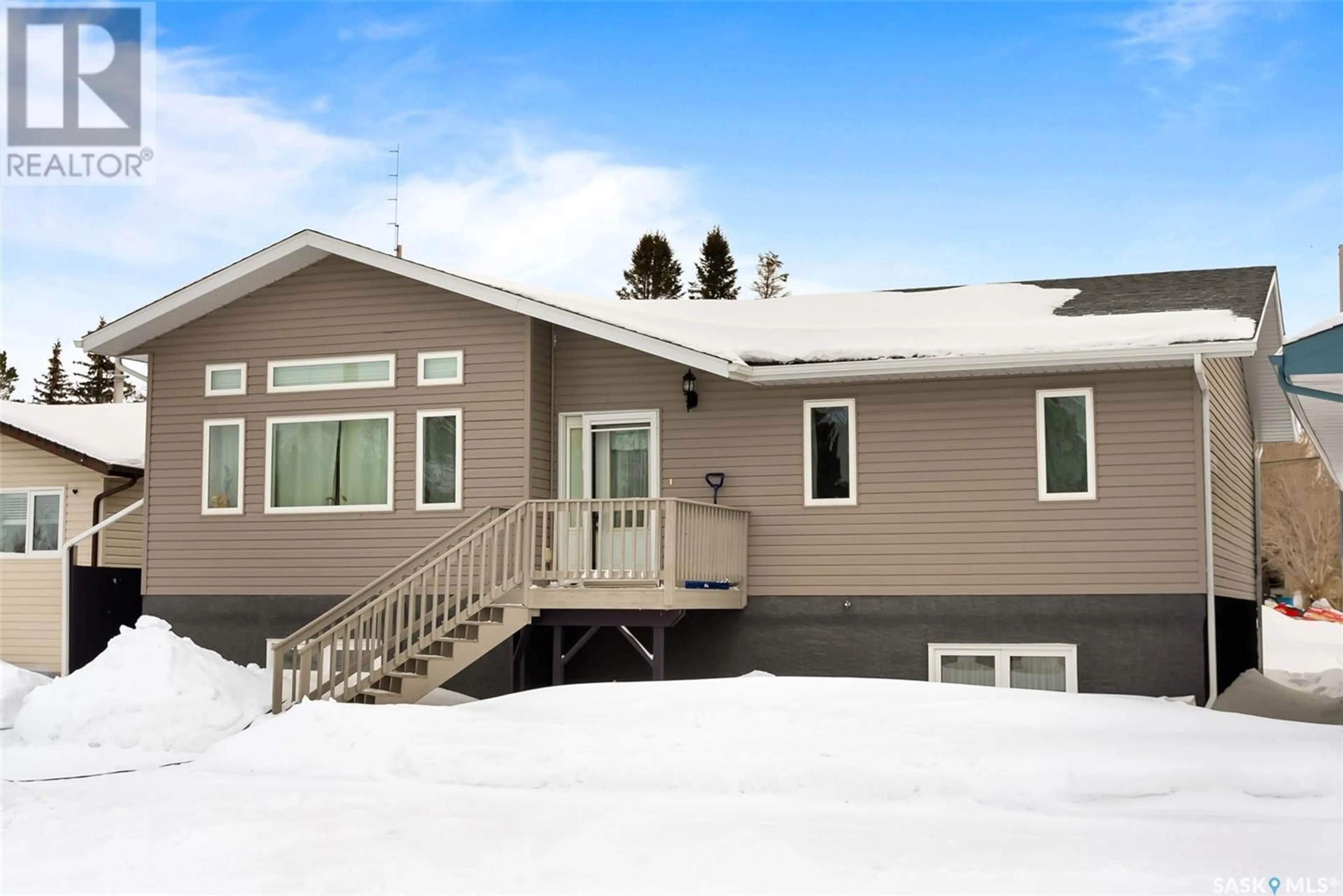 Home with vinyl exterior material, unknown for 360 Keats STREET, Southey Saskatchewan S0G4P0