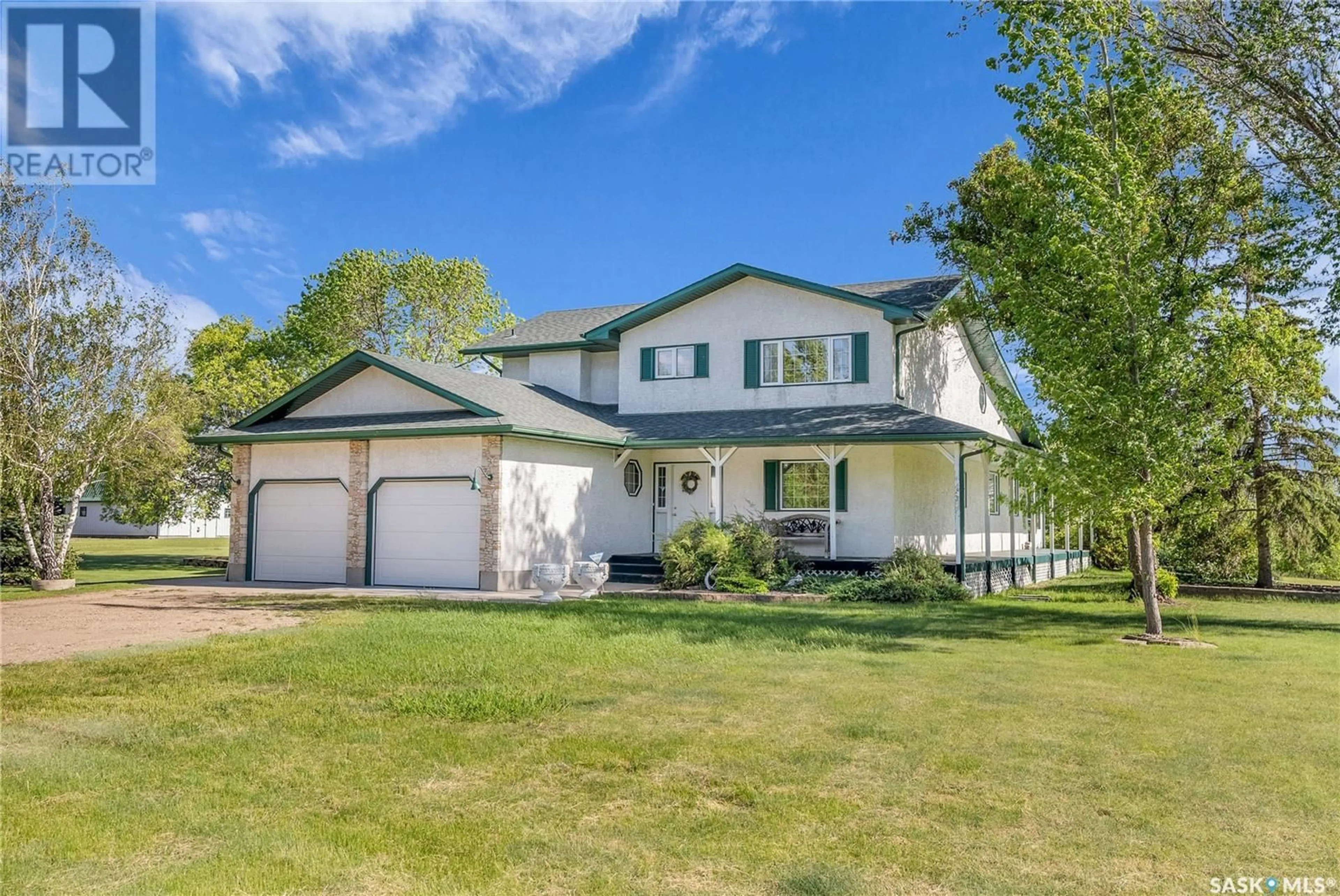 Home with vinyl exterior material, street for Pomedli Acreage, Corman Park Rm No. 344 Saskatchewan S7K3J9