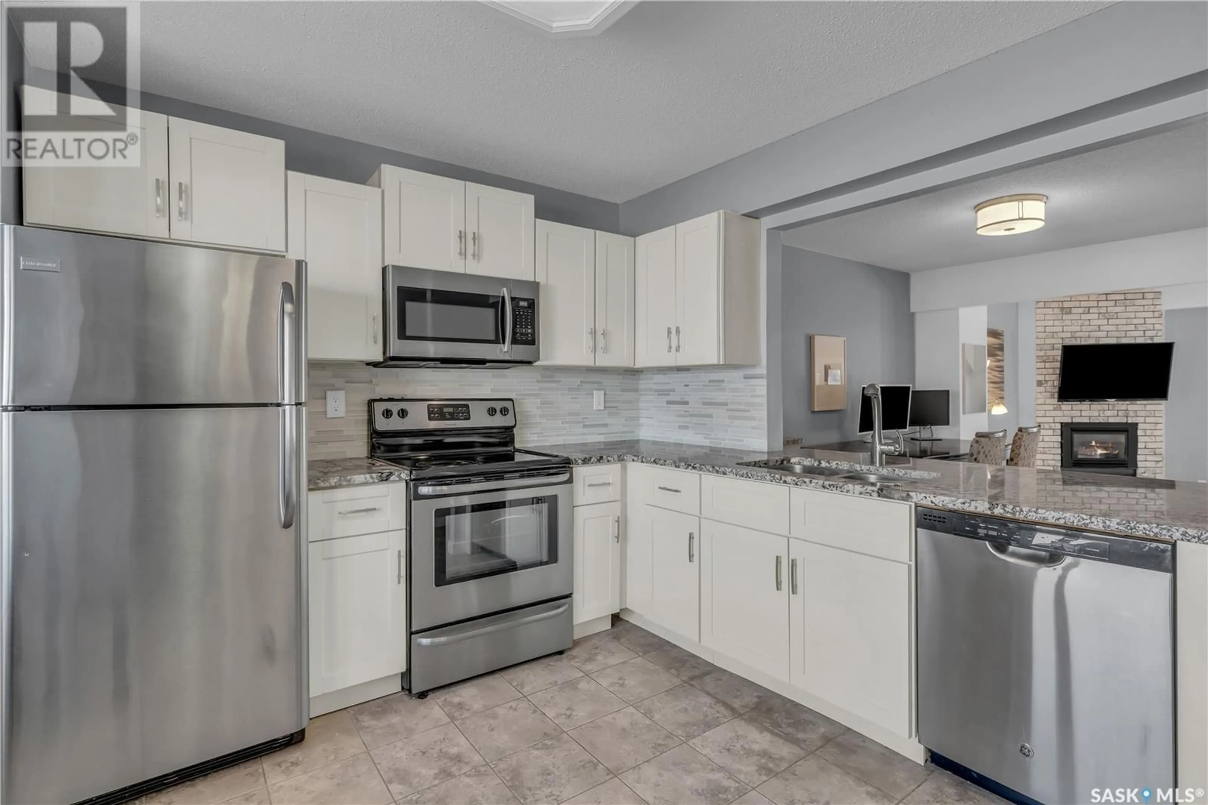 Standard kitchen, ceramic/tile floor for 4758 Queen STREET, Regina Saskatchewan S4S6G7