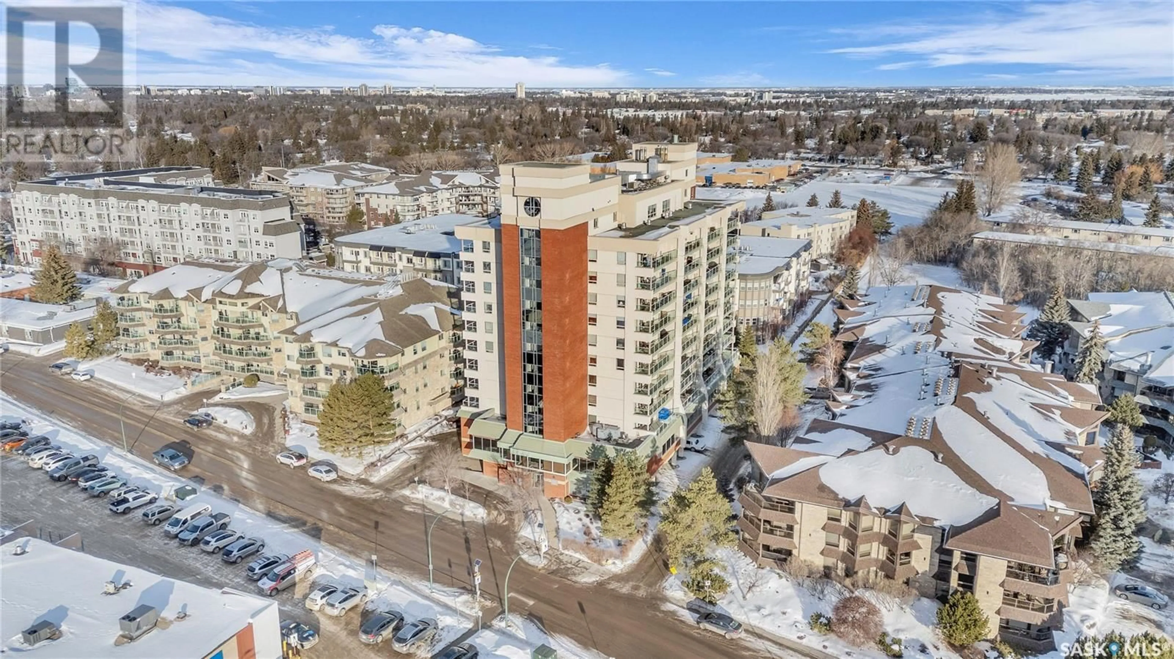 A pic from outside/outdoor area/front of a property/back of a property/a pic from drone, city buildings view from balcony for 408 2221 Adelaide STREET E, Saskatoon Saskatchewan S7J5L9