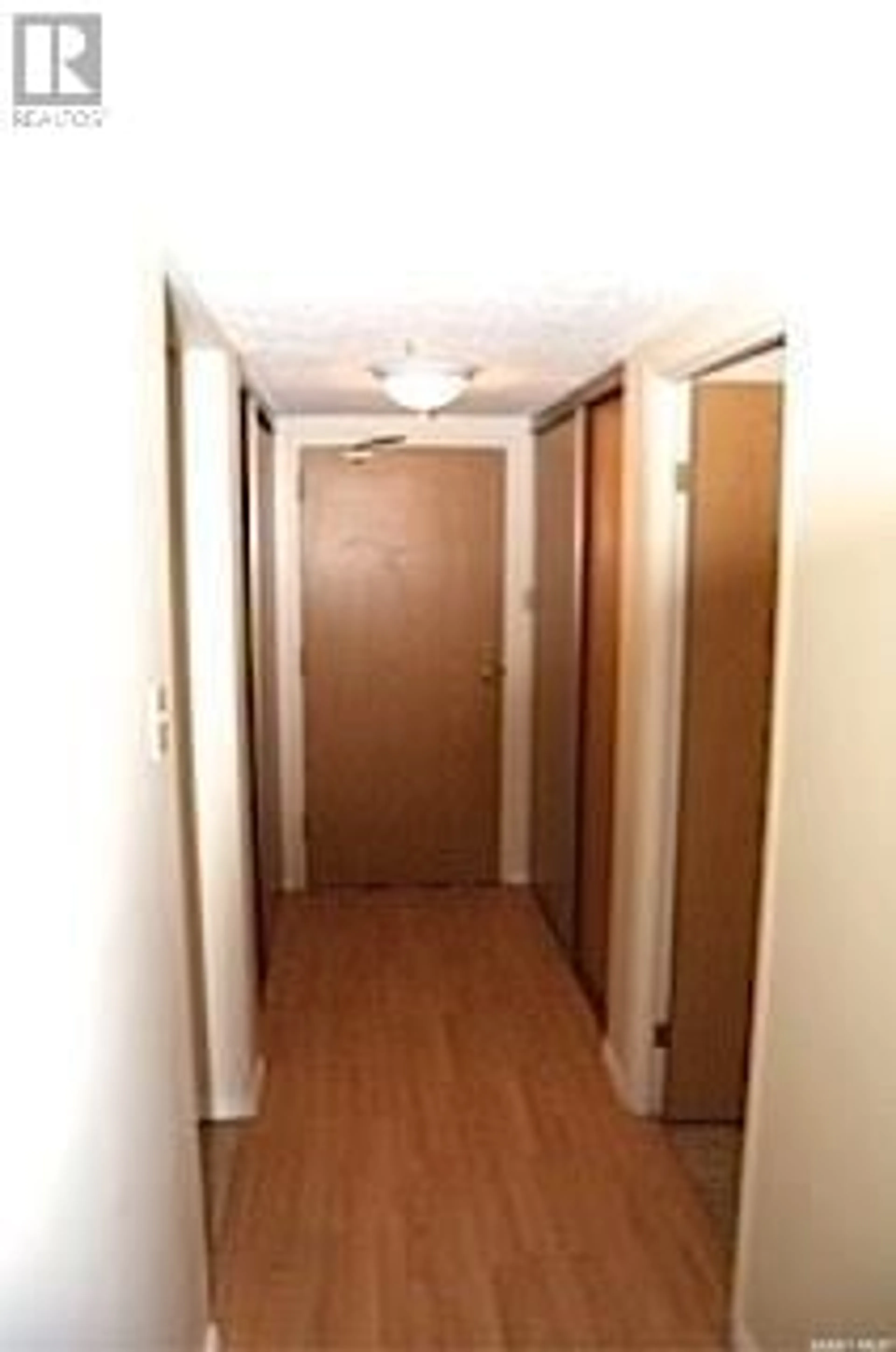 A pic of a room for 1006 430 5th AVENUE N, Saskatoon Saskatchewan S7K6Z2