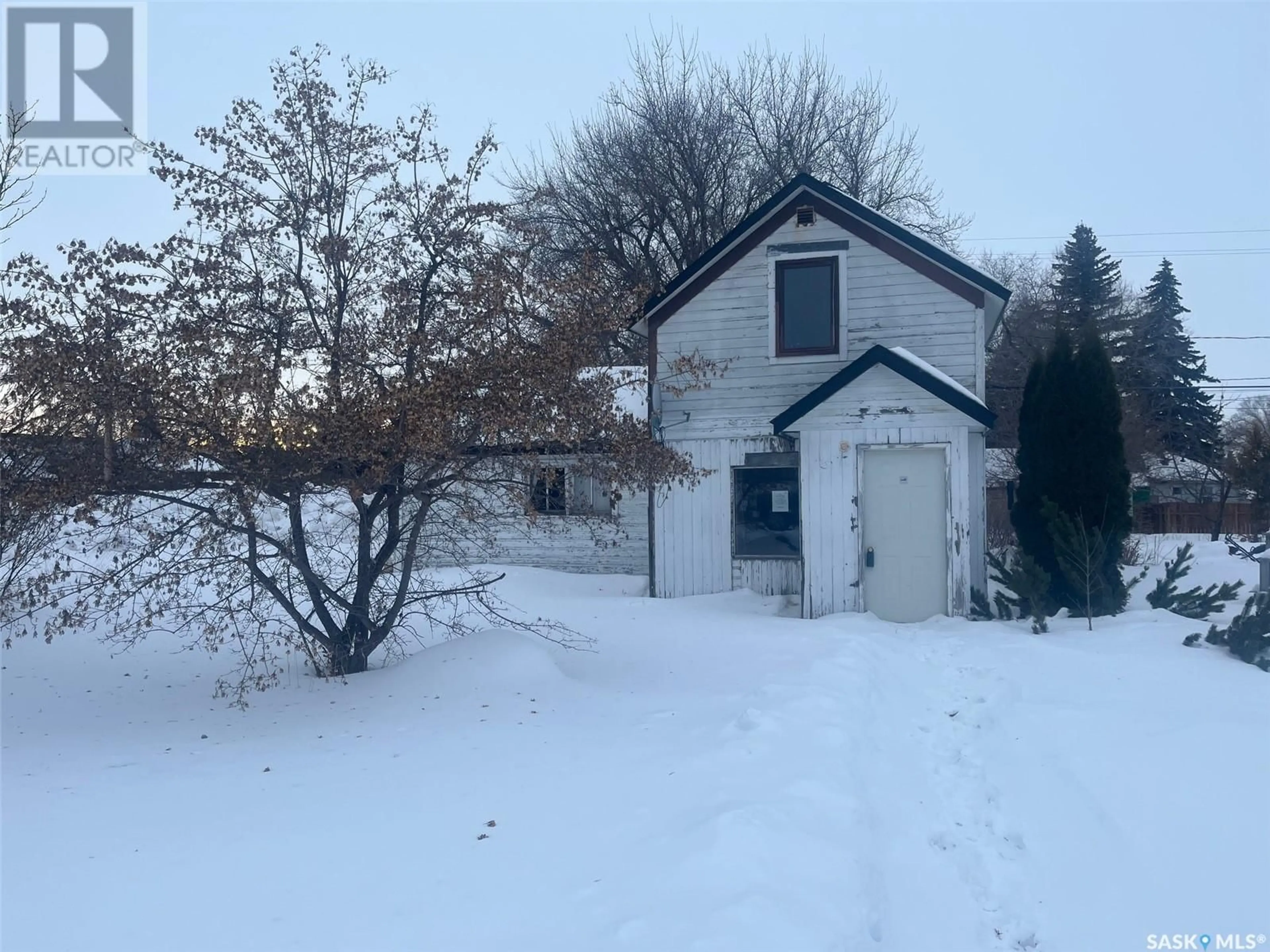 Shed for 46 Qu'appelle STREET, Qu'Appelle Saskatchewan S0G4A0