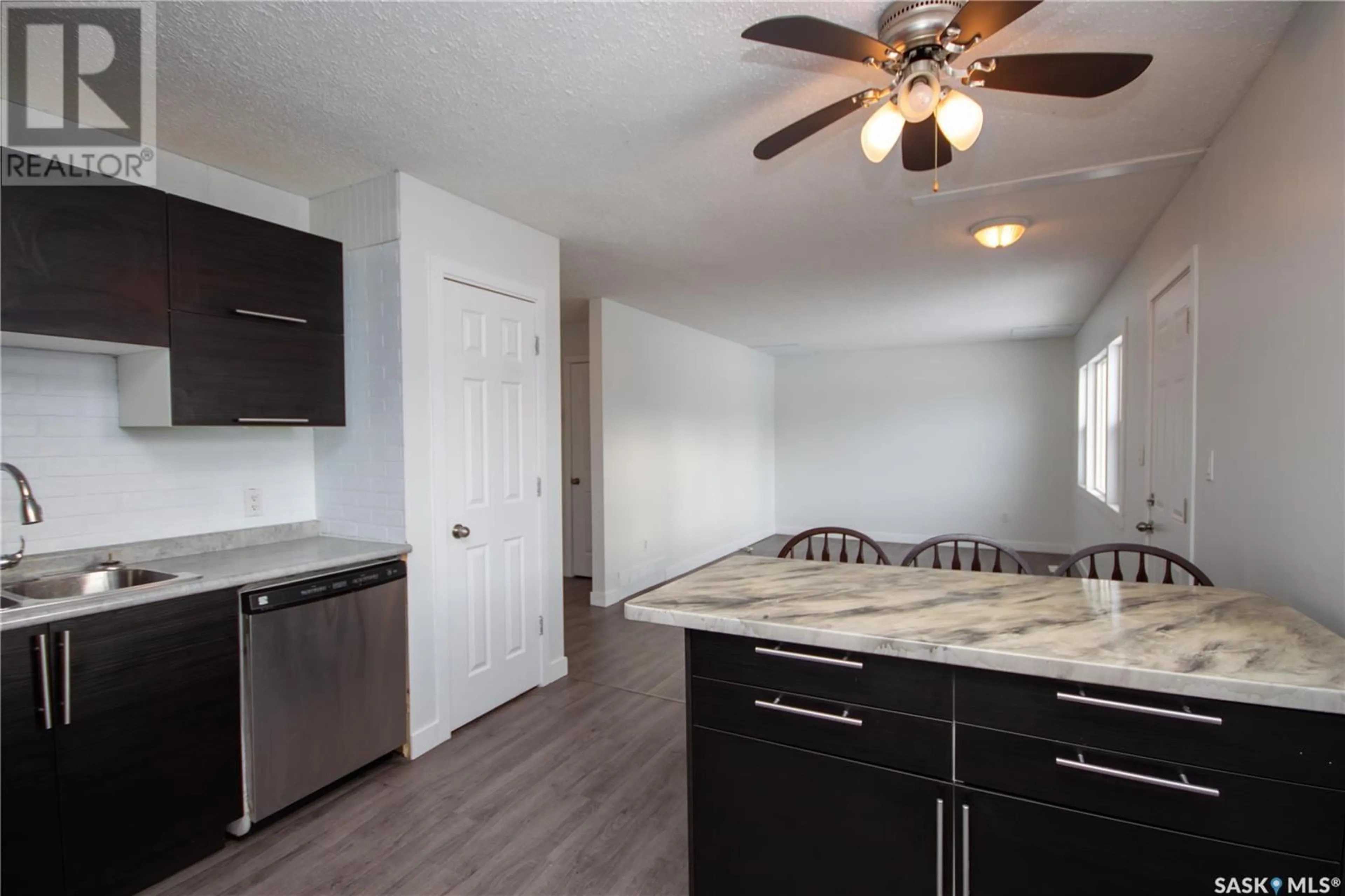 Standard kitchen, unknown for 262 21ST STREET, Battleford Saskatchewan S0M0E0