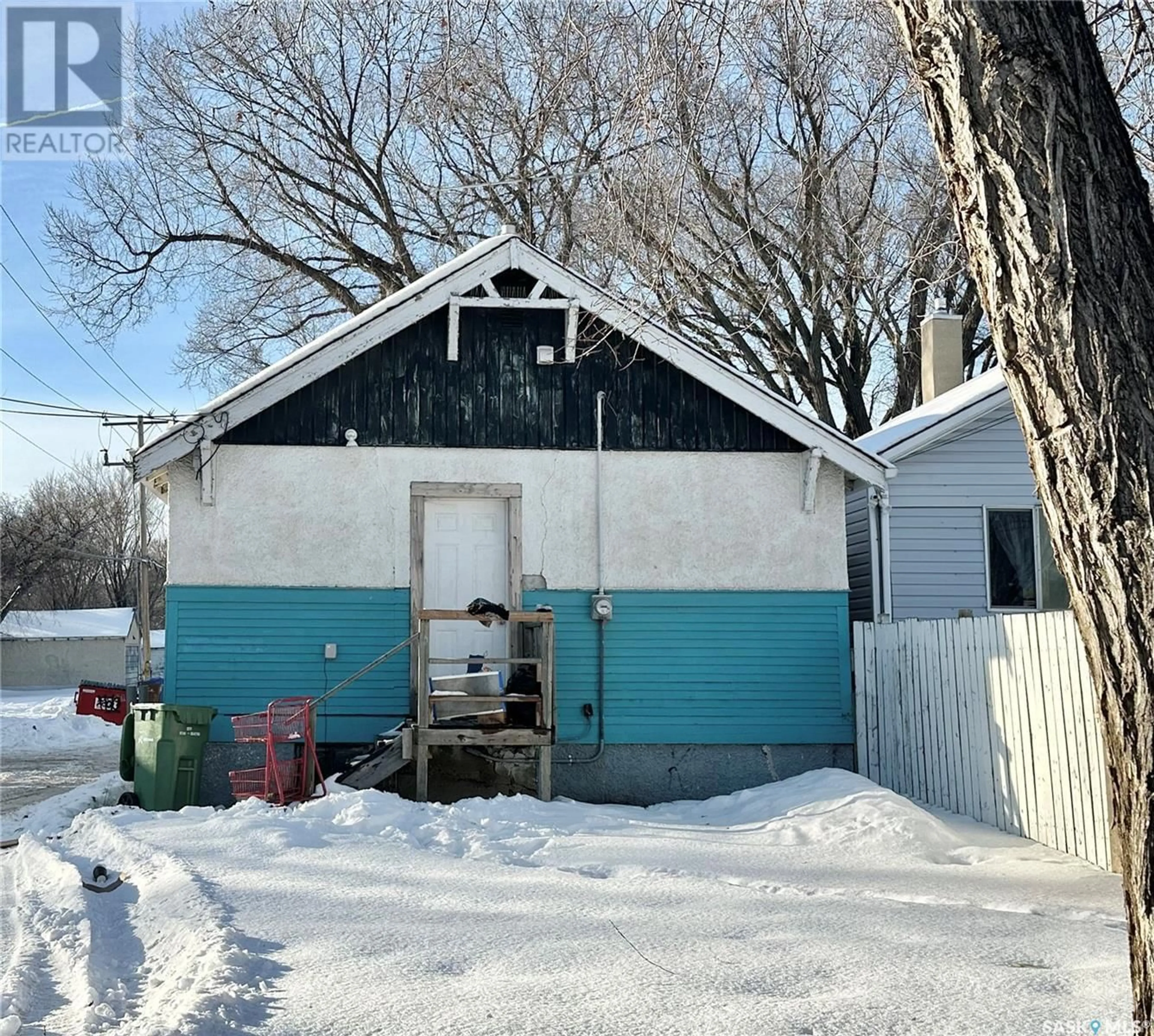 Shed for 1957 Quebec STREET, Regina Saskatchewan S4P1J8