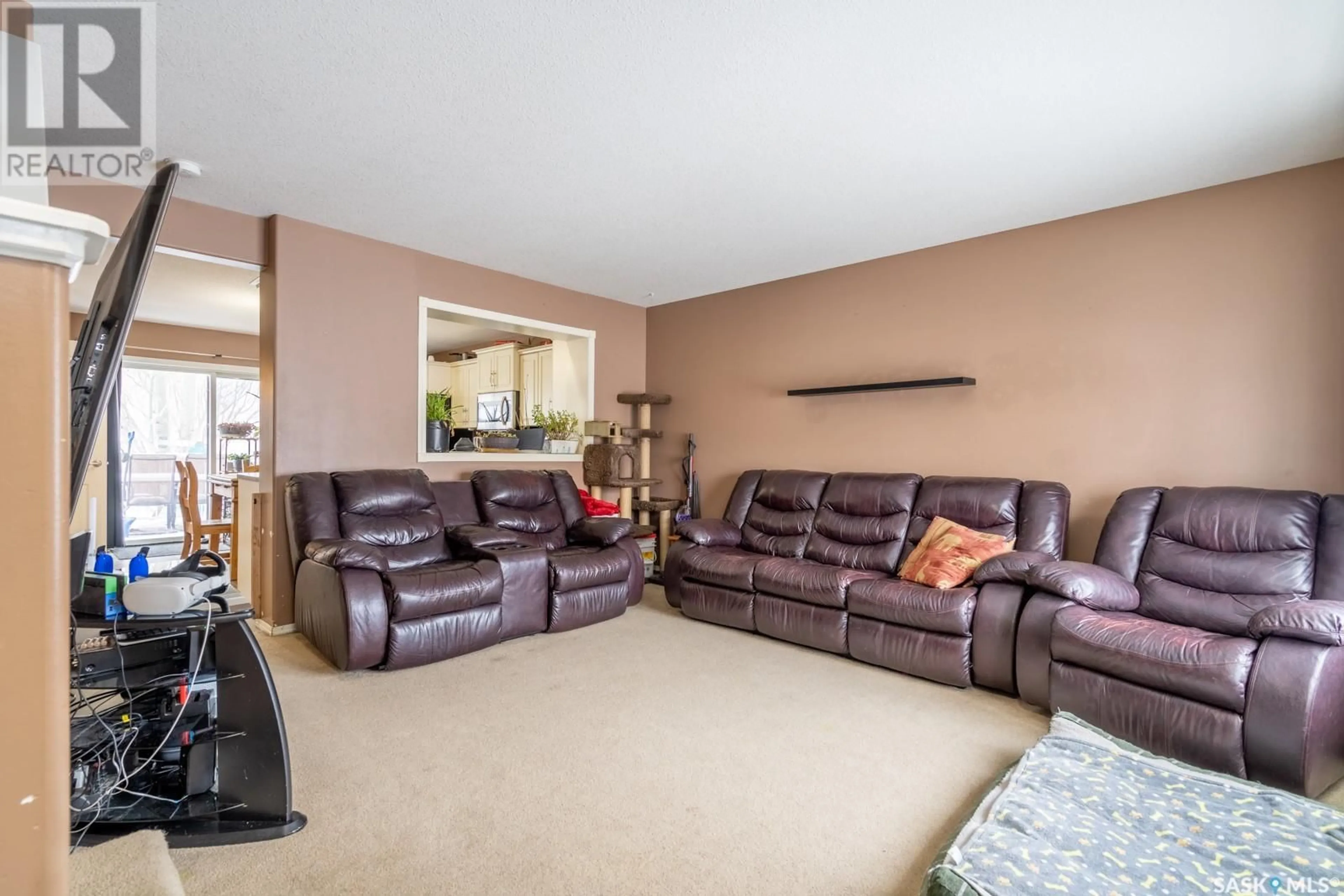 Living room with furniture, unknown for 3819 Deutsch DRIVE E, Regina Saskatchewan S4N7P2