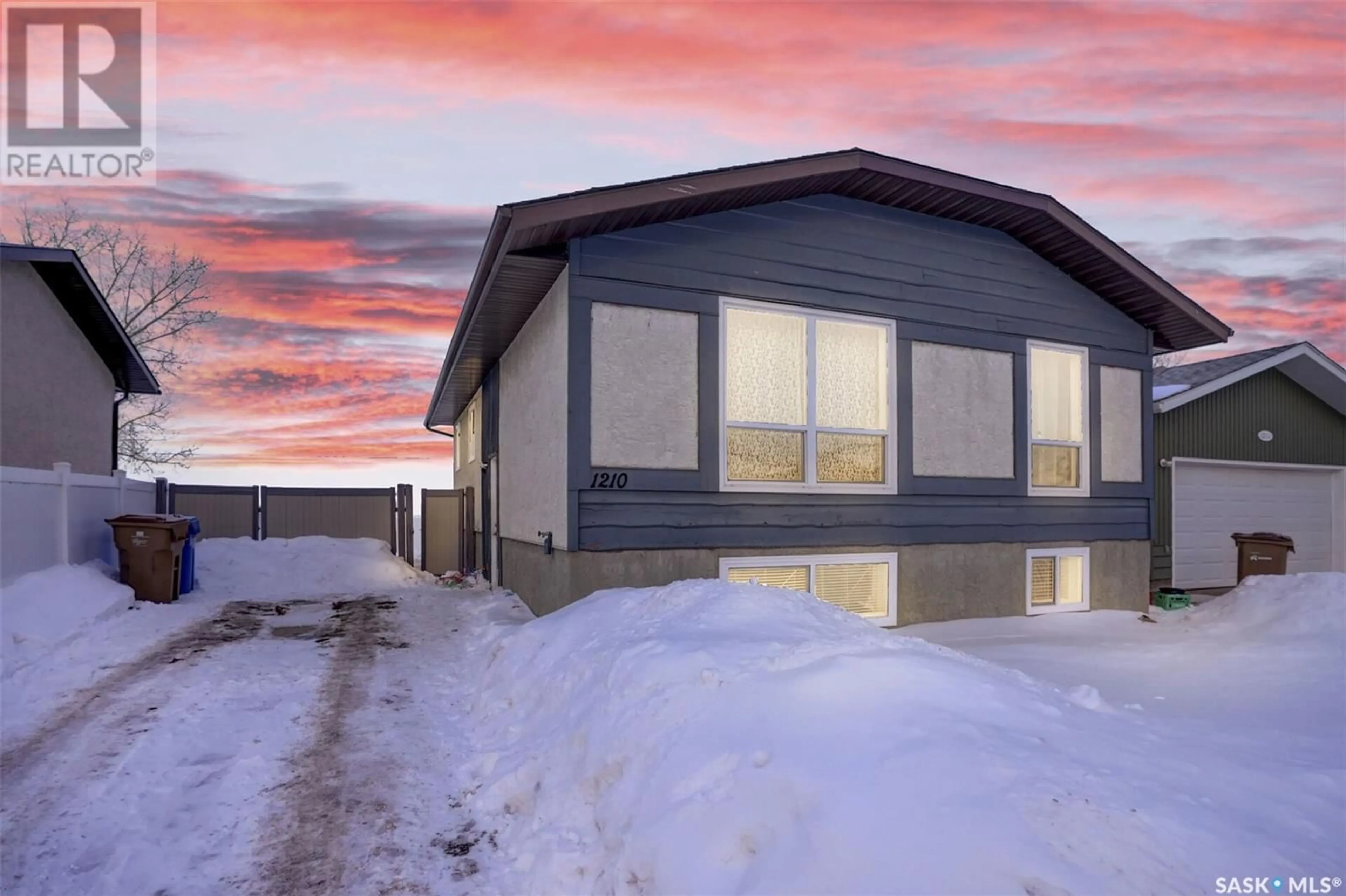 Unknown for 1210 Butterfield CRESCENT, Regina Saskatchewan S4X3X1