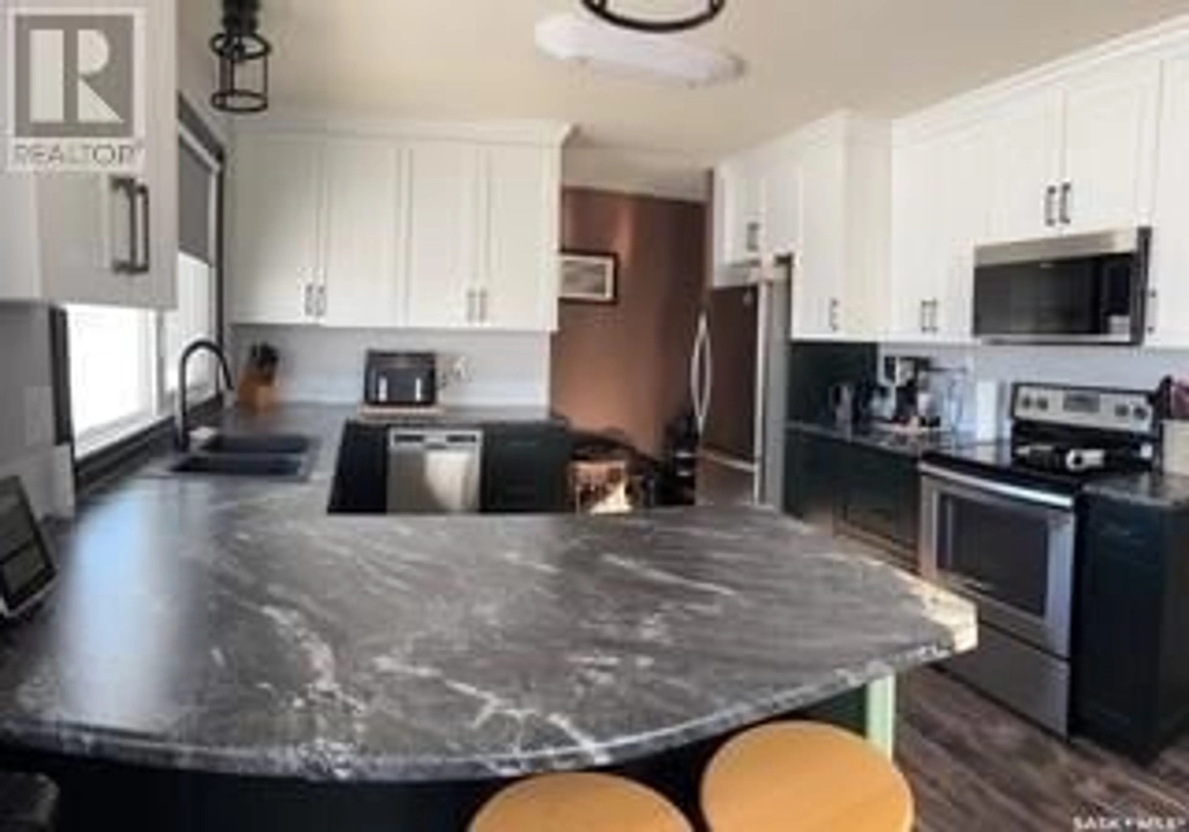 Open concept kitchen, ceramic/tile floor for Burkart Acreage, Viscount Saskatchewan S0K4M0