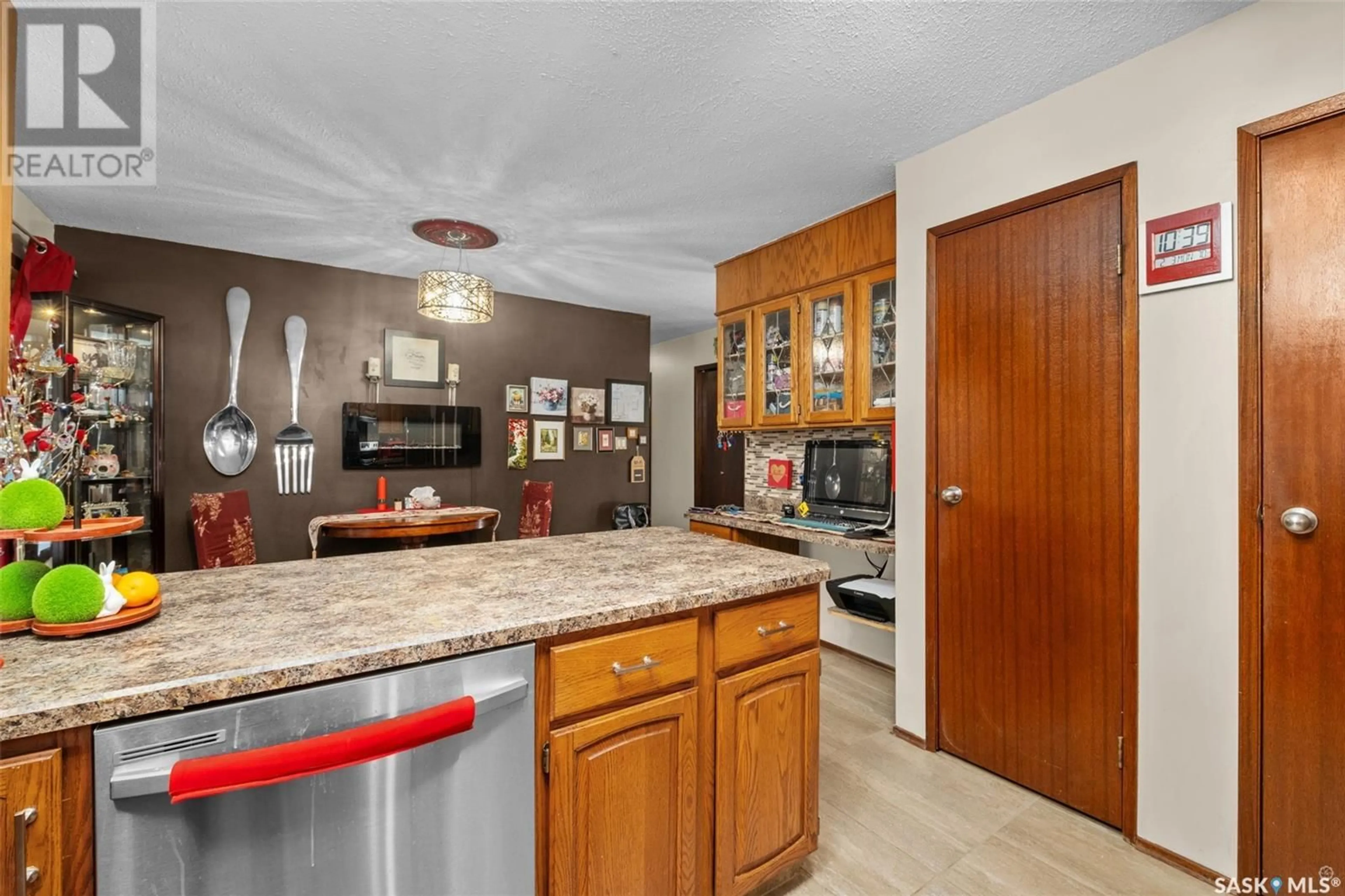 Open concept kitchen, ceramic/tile floor for 3380 Dent CRESCENT, Prince Albert Saskatchewan S6V7H1