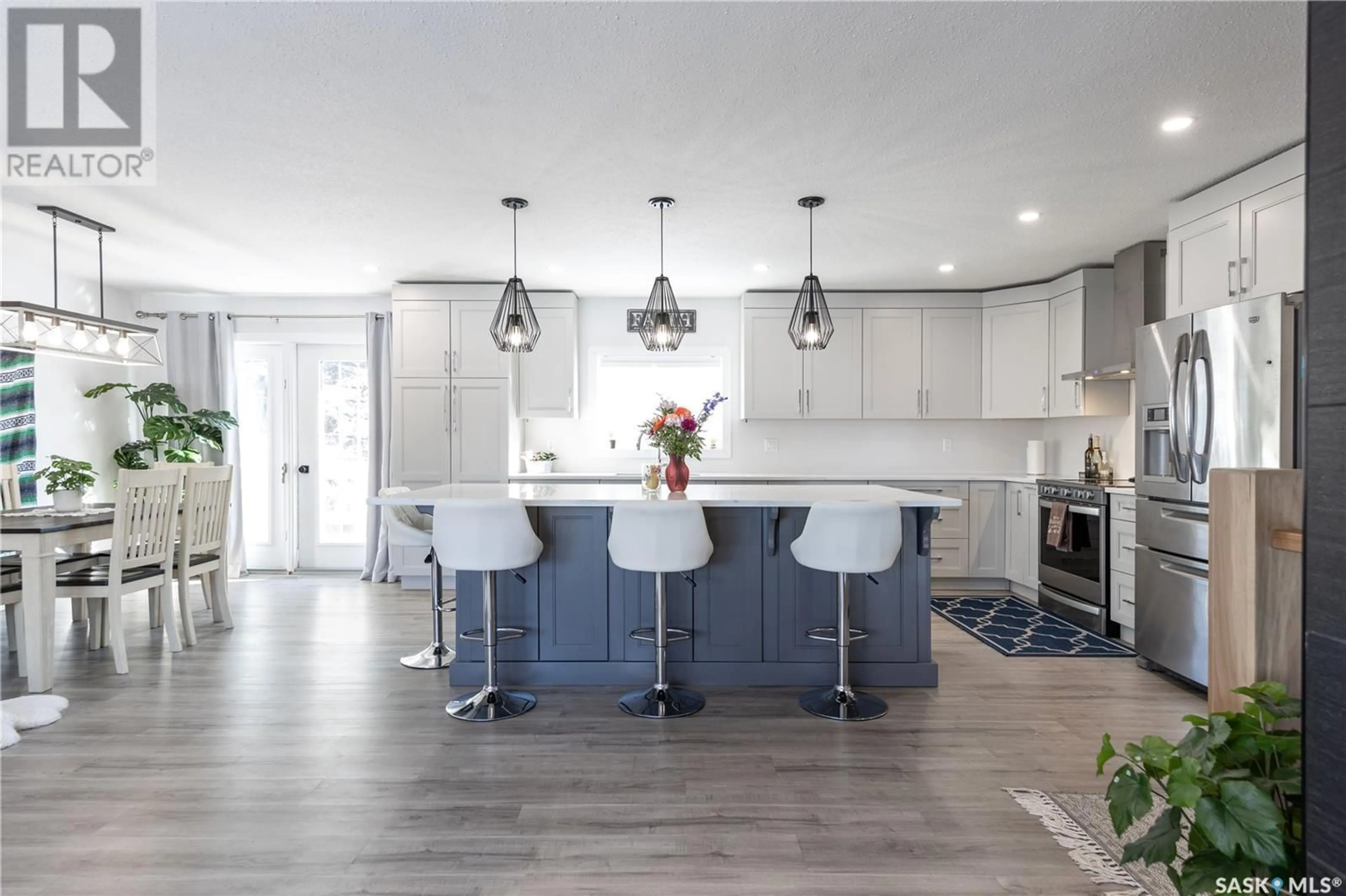 Open concept kitchen, unknown for 464 5TH AVENUE, Unity Saskatchewan S0K4L0