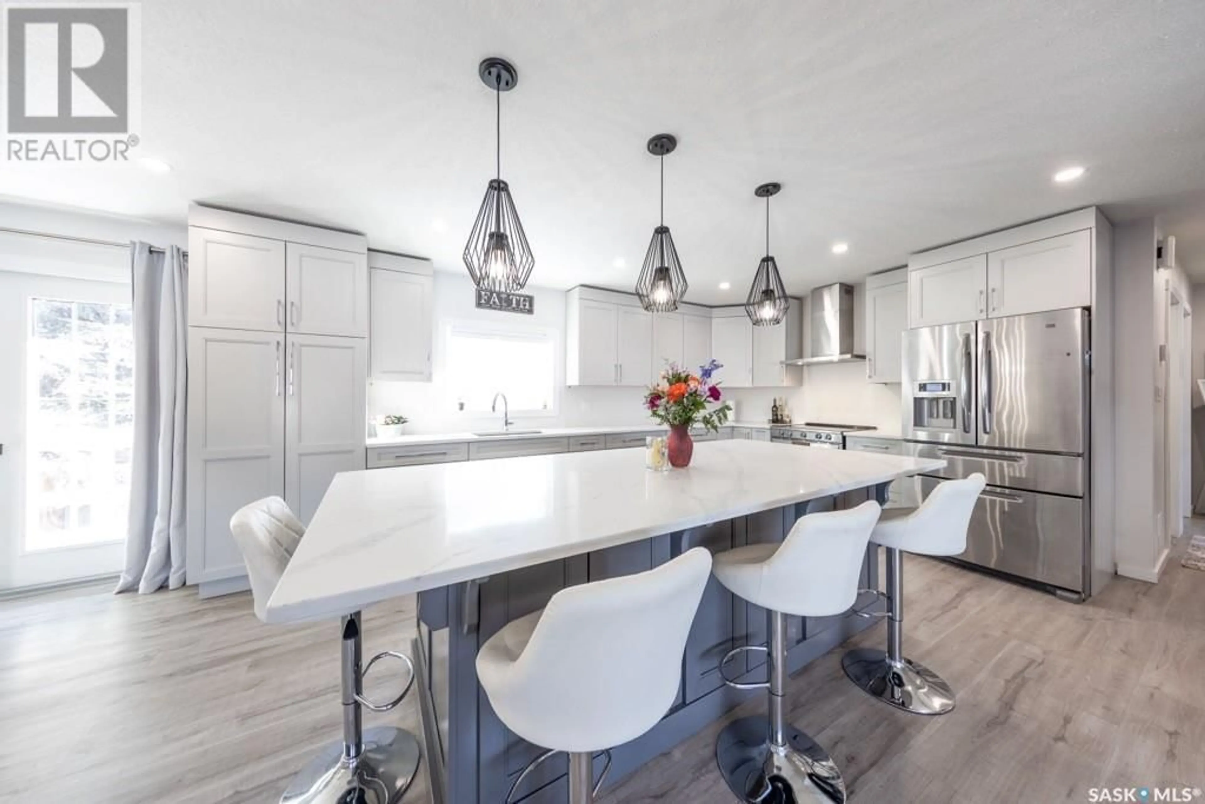 Open concept kitchen, unknown for 464 5TH AVENUE, Unity Saskatchewan S0K4L0