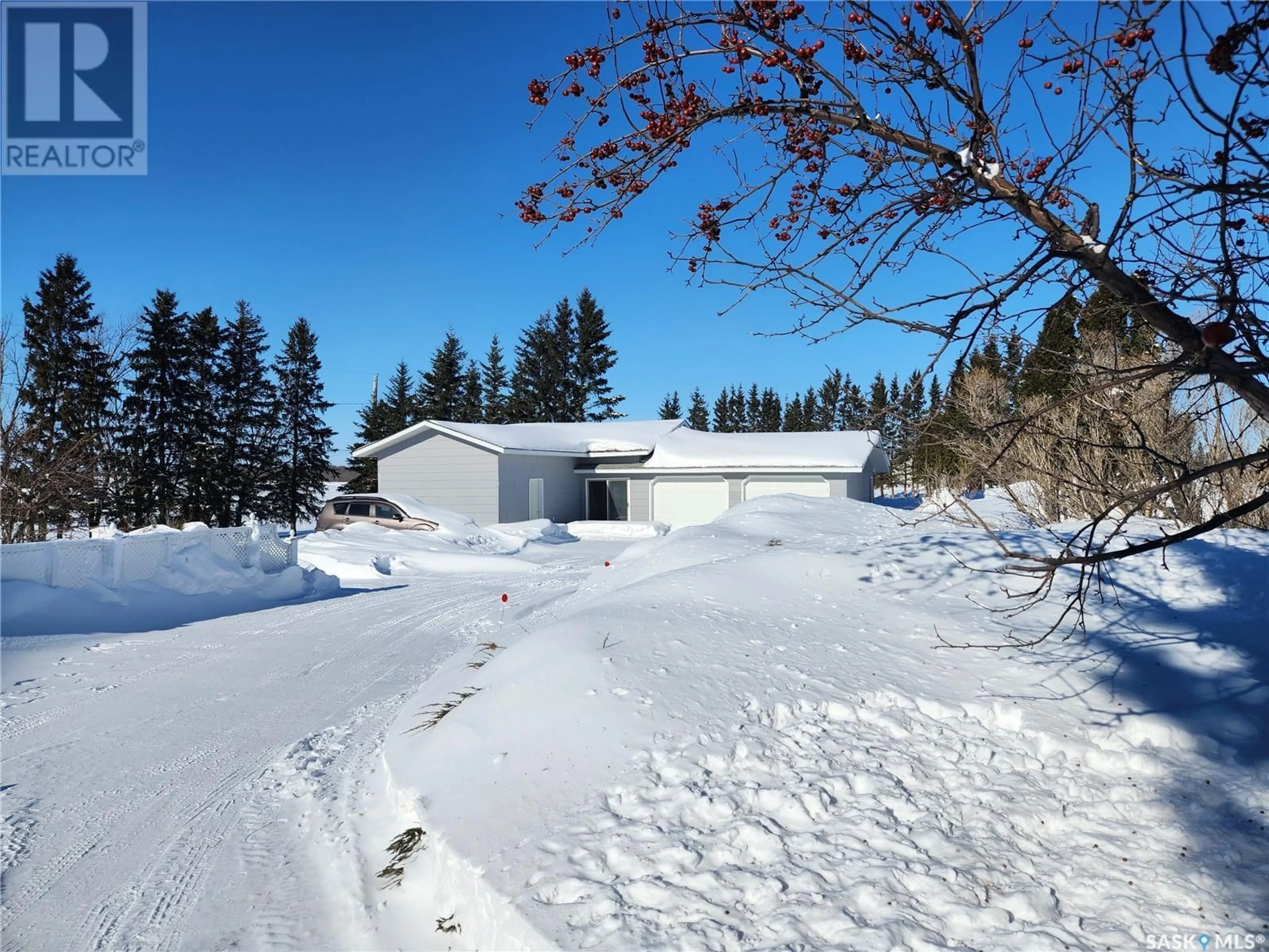 A pic from outside/outdoor area/front of a property/back of a property/a pic from drone, unknown for 480 CENTRE STREET, Crooked River Saskatchewan S0E0R0