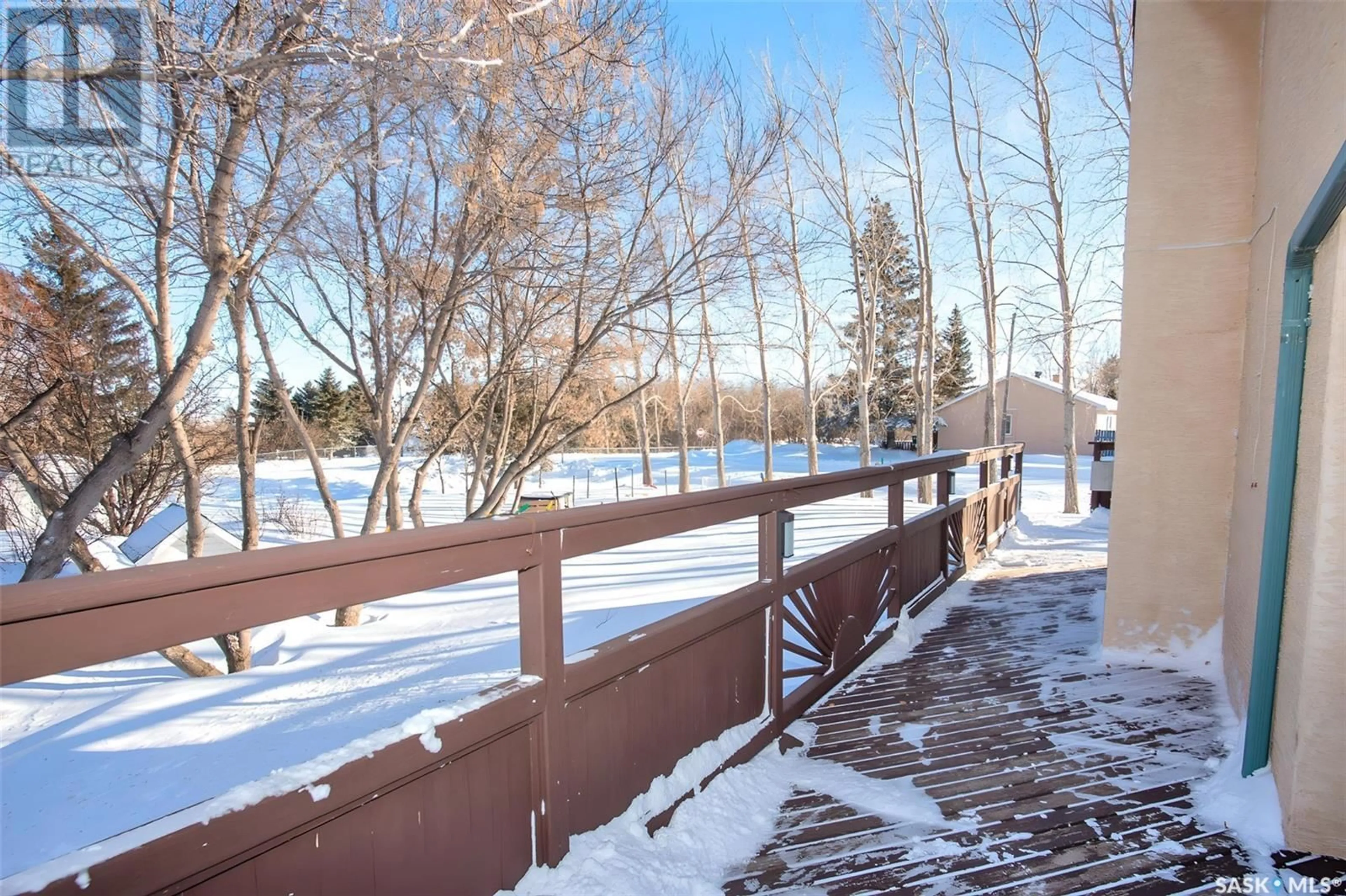 Patio, unknown for 2 Aspen CRESCENT, Edenwold Saskatchewan S0G1K0