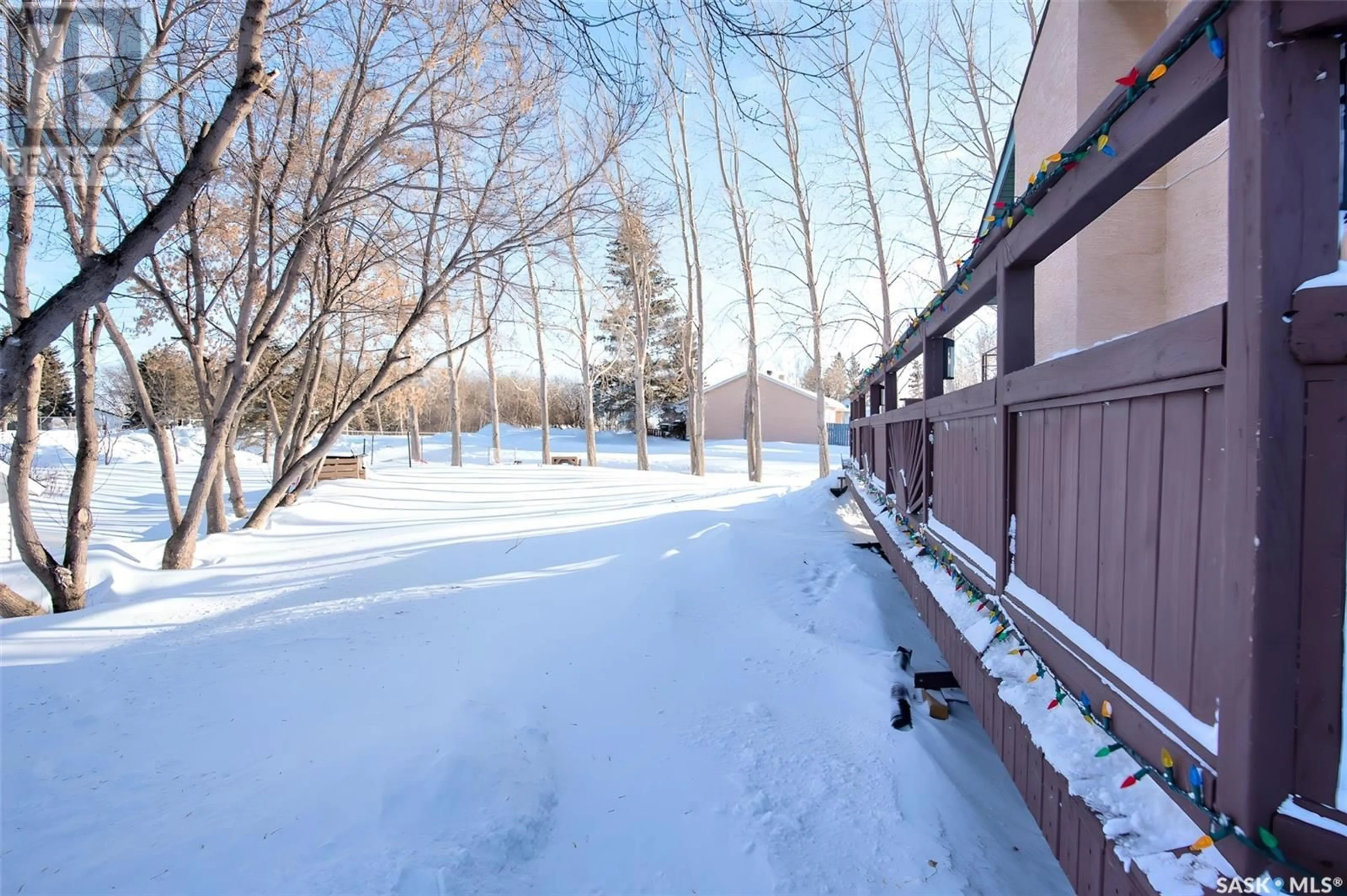 Patio, unknown for 2 Aspen CRESCENT, Edenwold Saskatchewan S0G1K0