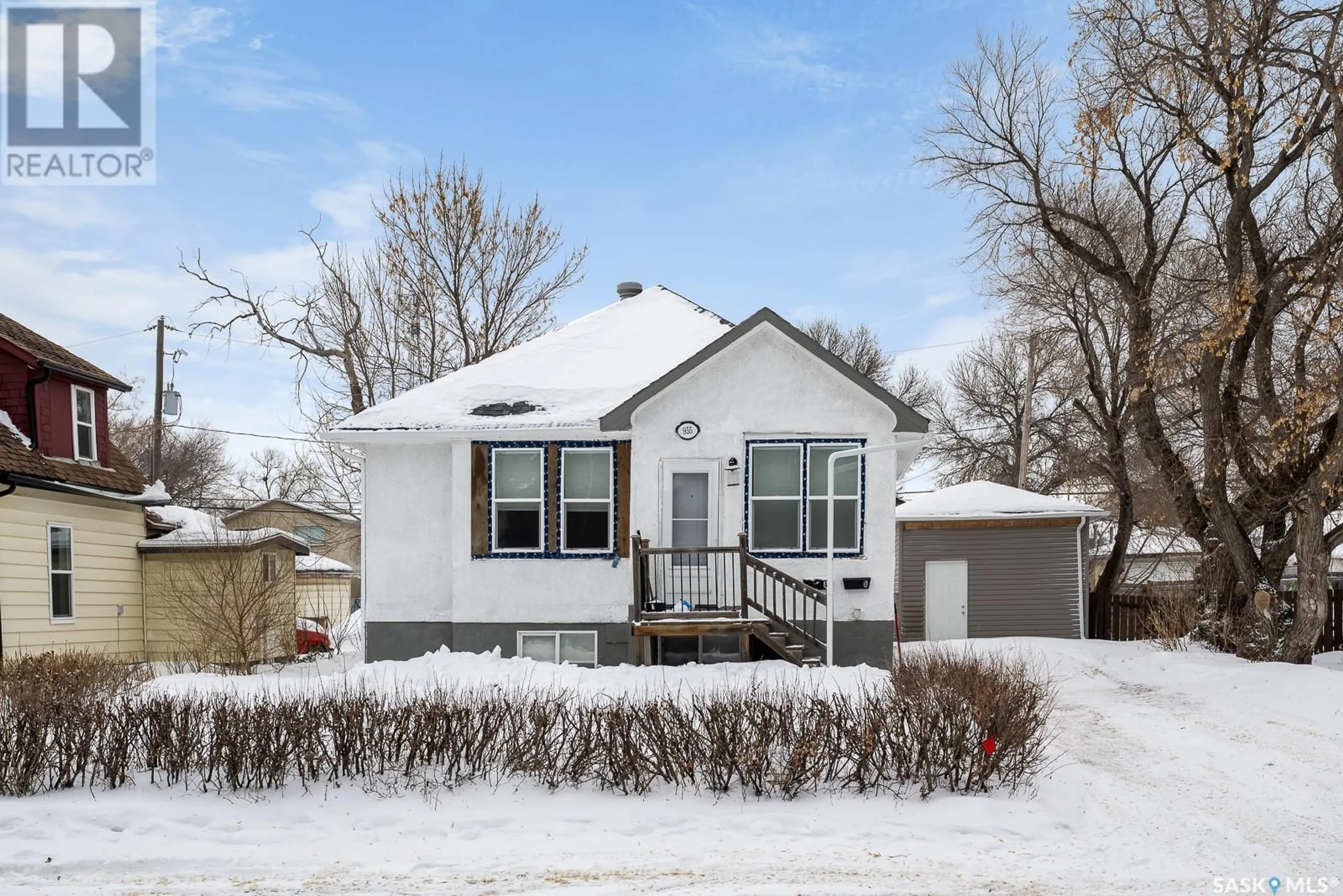 Home with vinyl exterior material, street for 955 ELLIOTT STREET, Regina Saskatchewan S4N3E5