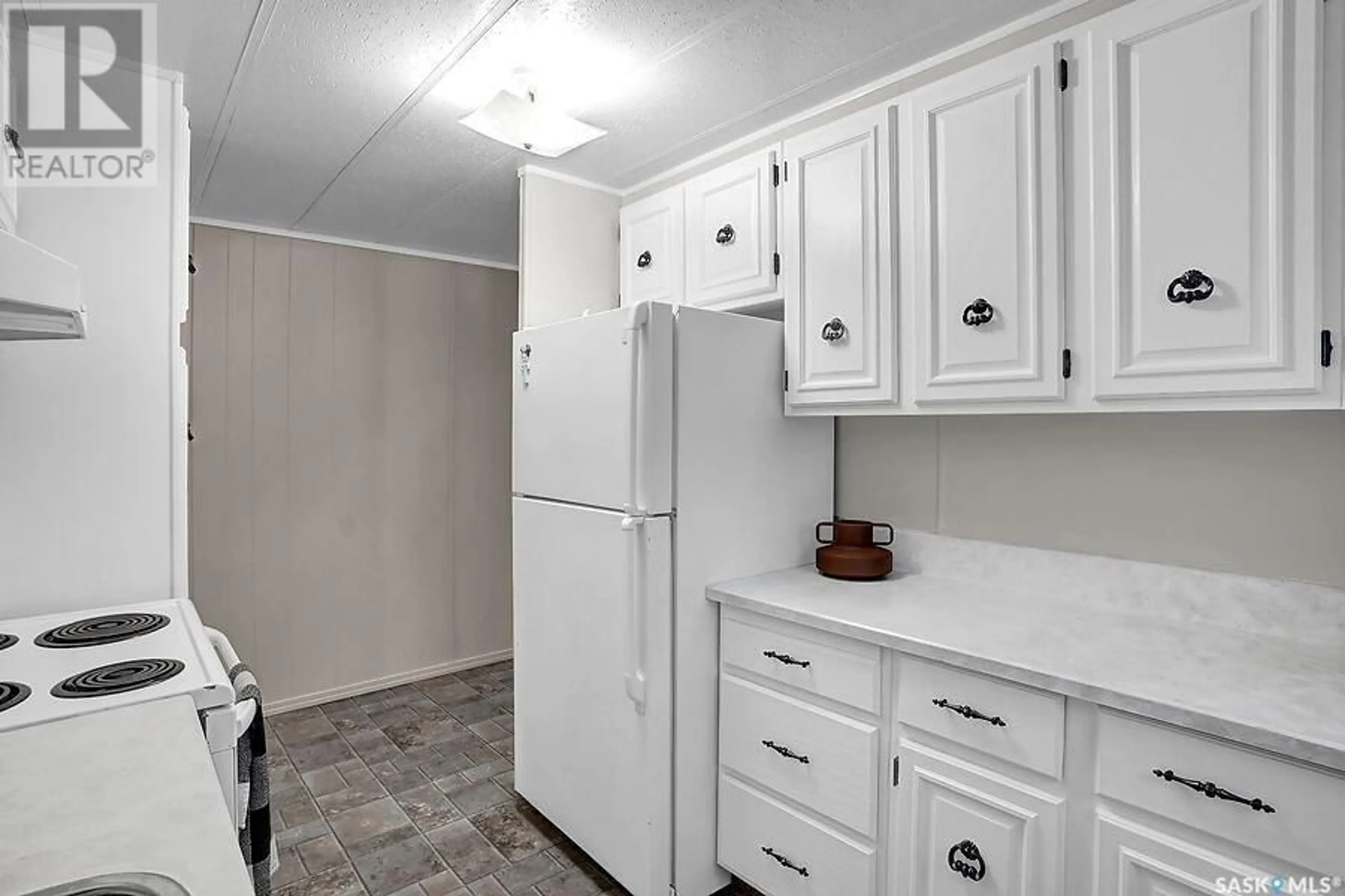 Unknown for 819 RAILWAY AVENUE, Bethune Saskatchewan S0G0H0