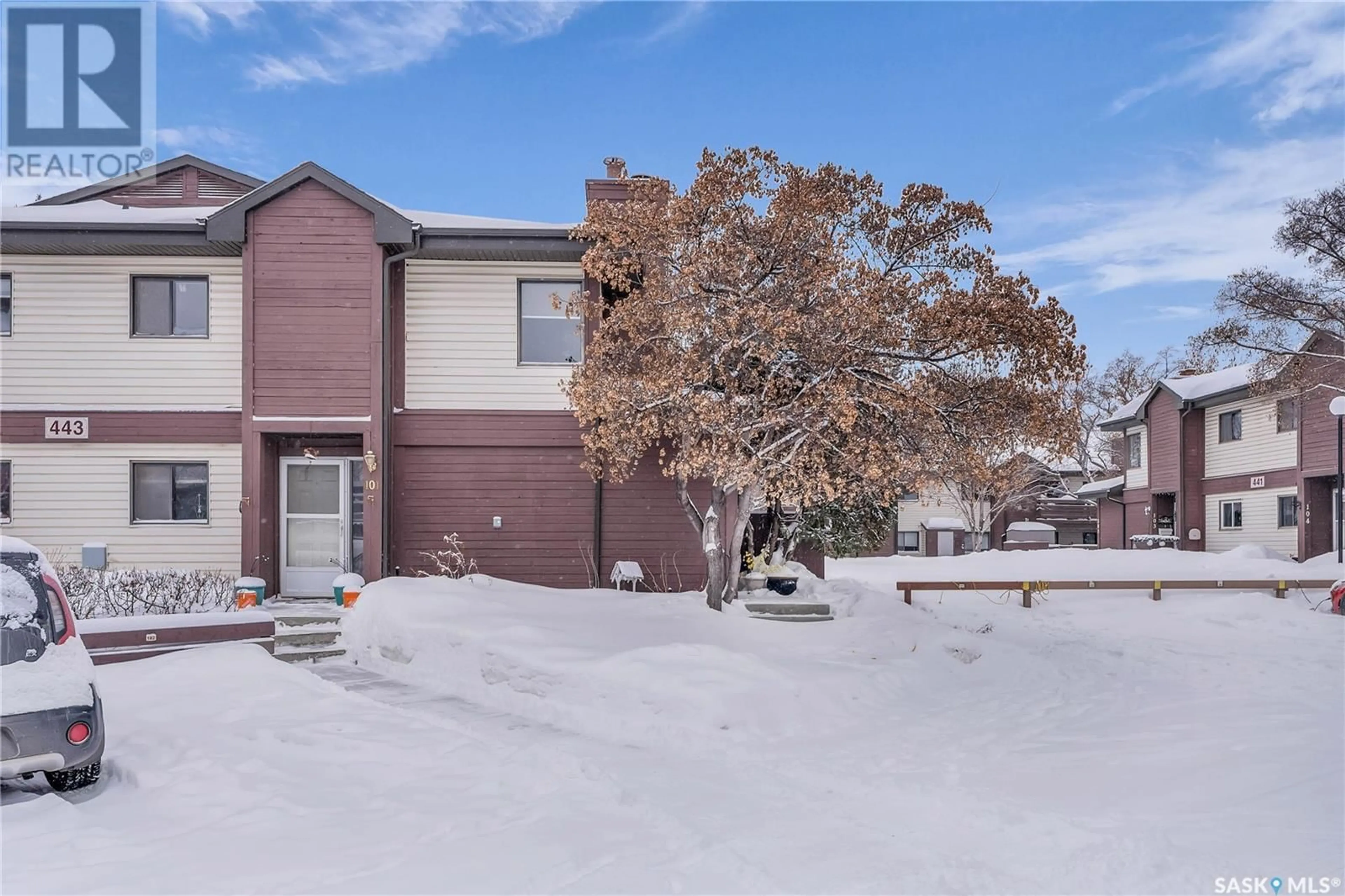 Unknown for 201 443 Pendygrasse ROAD, Saskatoon Saskatchewan S7M5C1