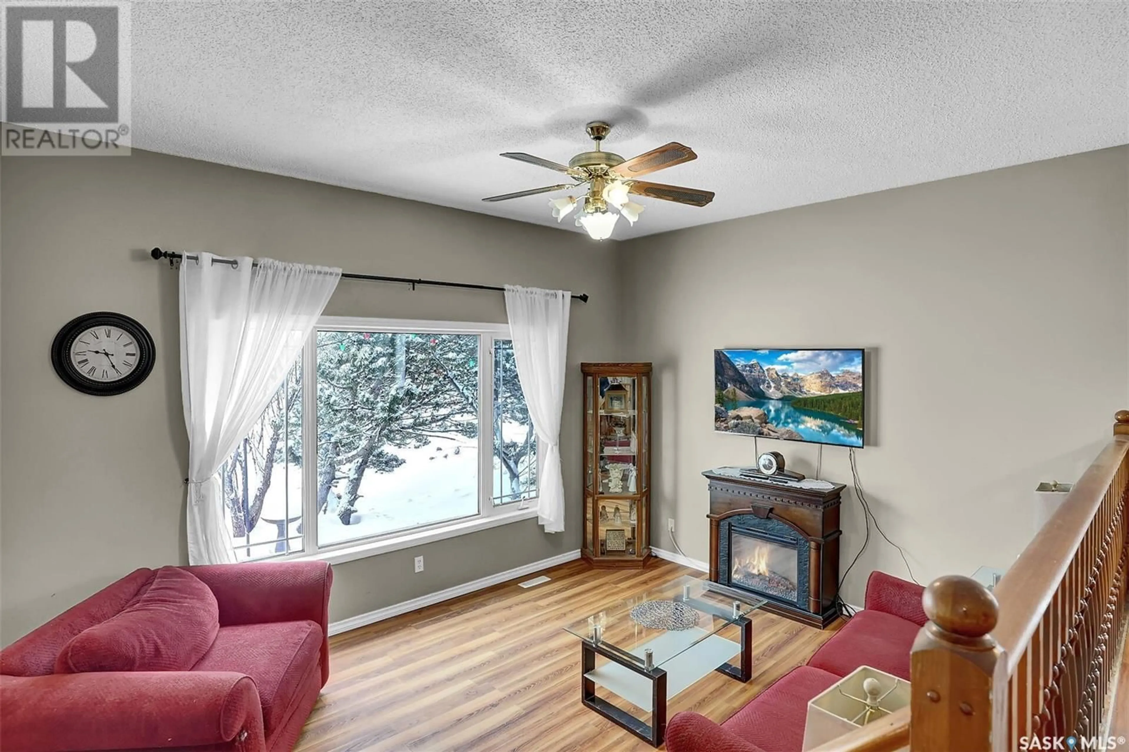 Living room with furniture, unknown for 2819 Goodfellow ROAD, Regina Saskatchewan S4R8J9