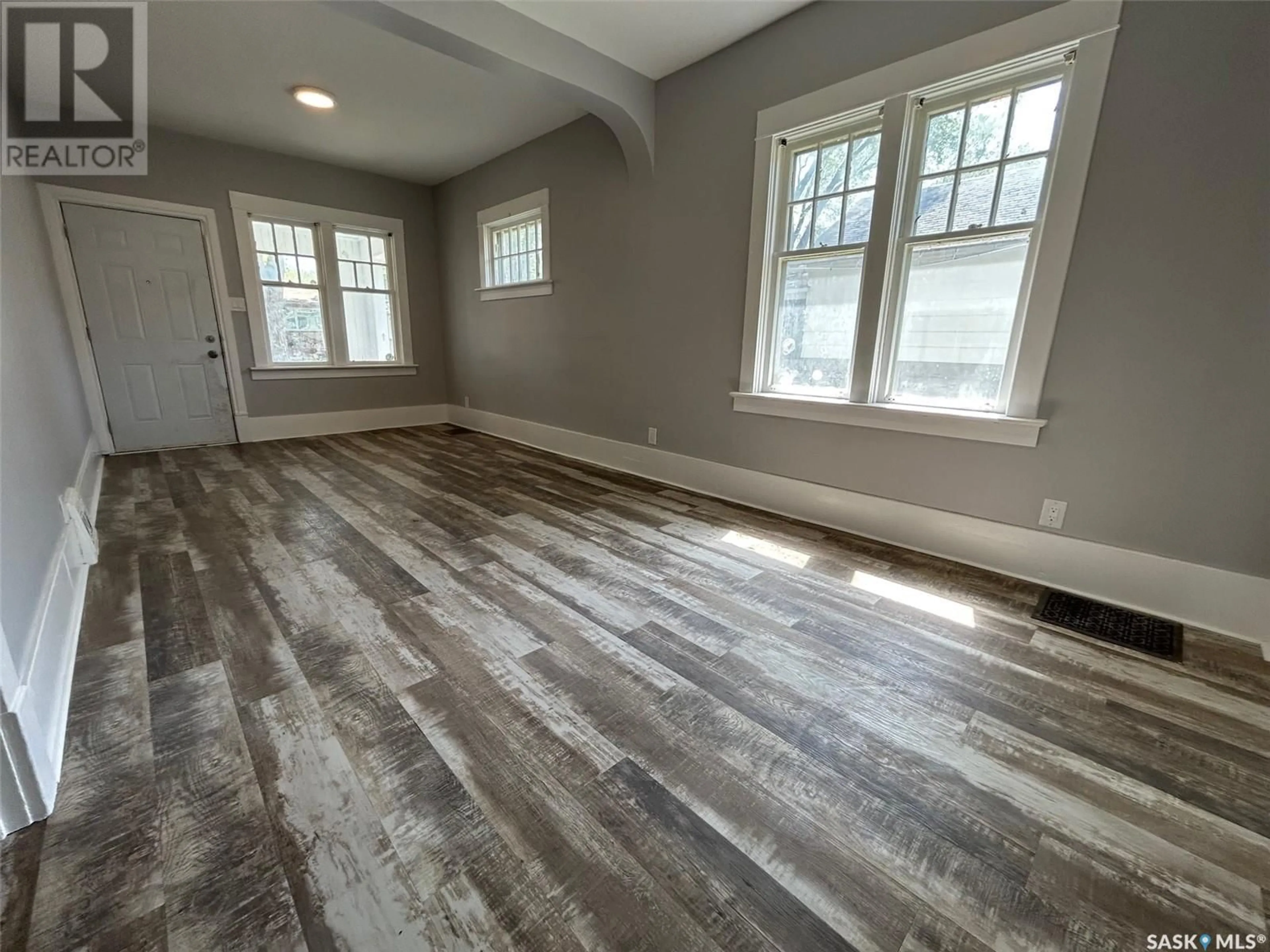 A pic of a room for 1862 TORONTO STREET, Regina Saskatchewan S4P1M6