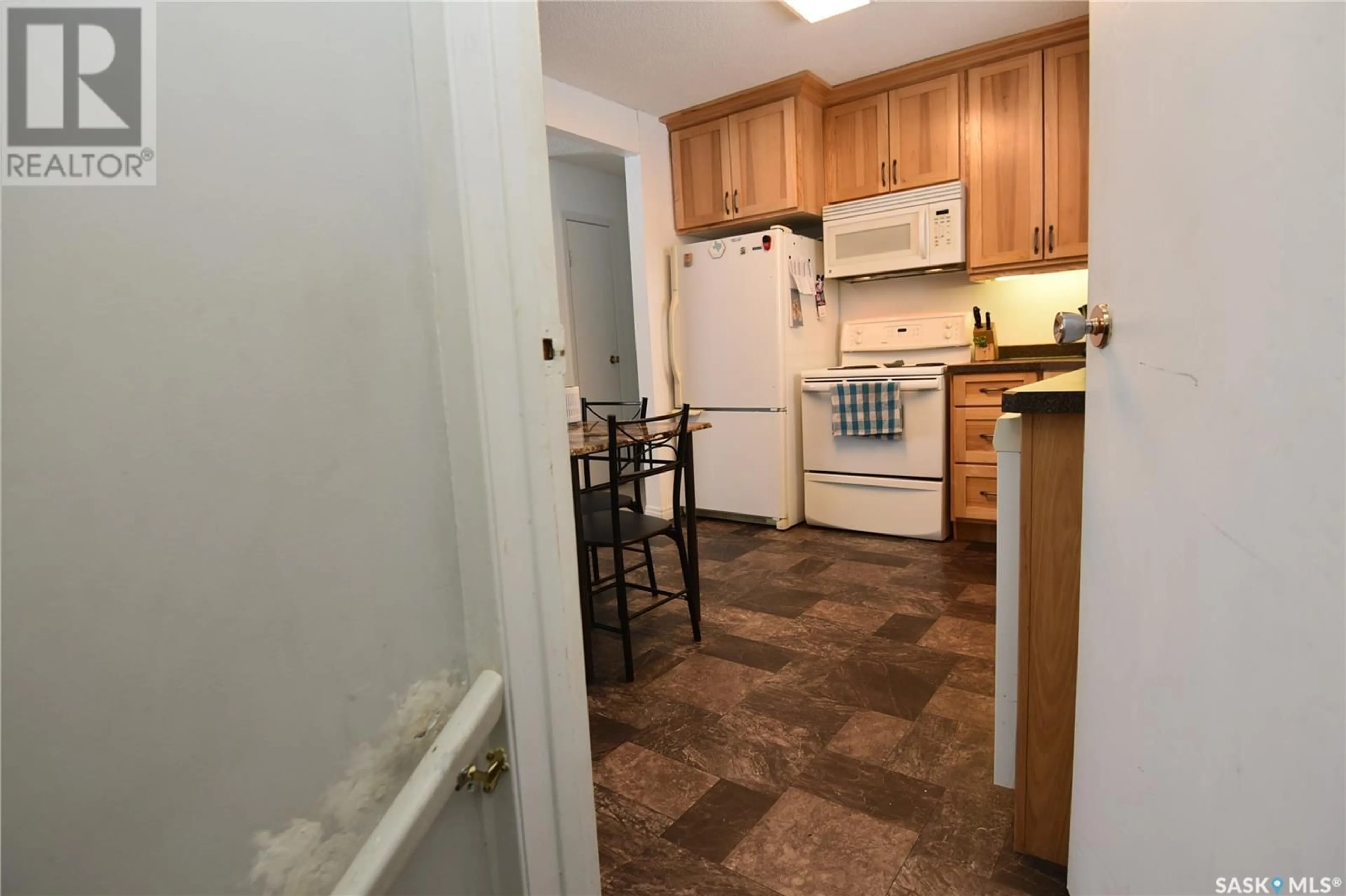 Standard kitchen, ceramic/tile floor for 1210 1st STREET W, Nipawin Saskatchewan S0E1E0