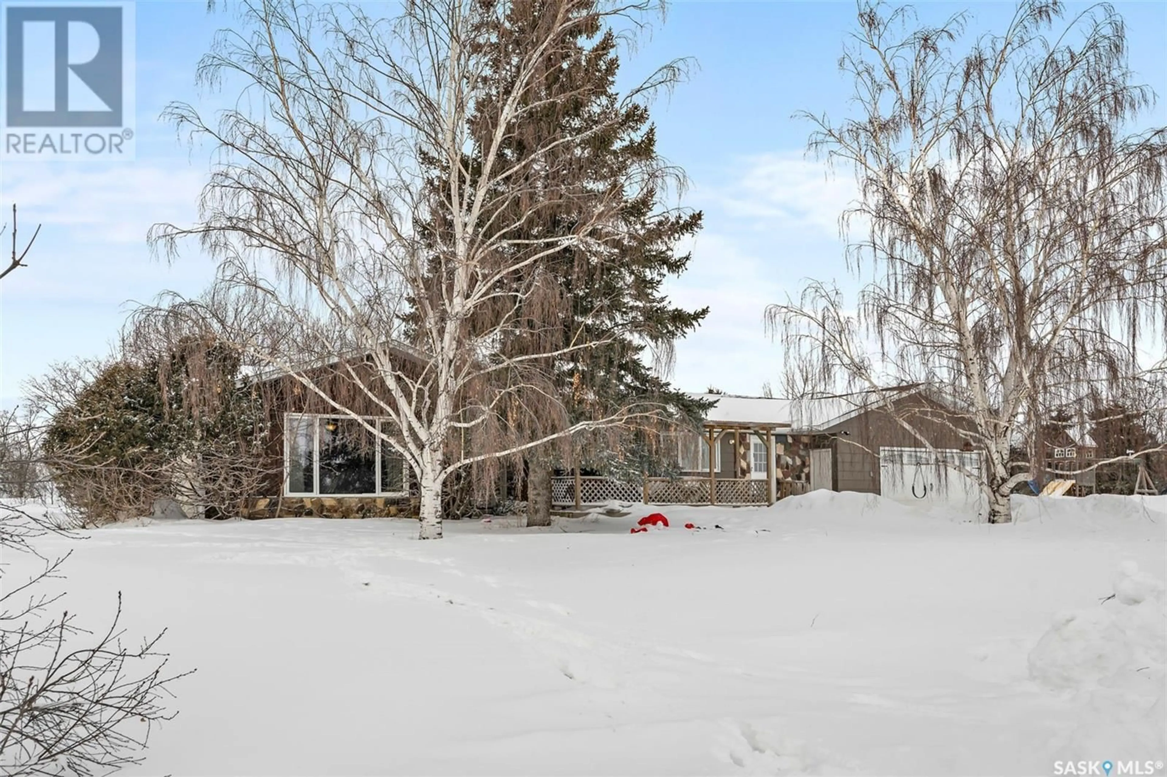 A pic from outside/outdoor area/front of a property/back of a property/a pic from drone, unknown for Thoner Acreage, Morris Rm No. 312 Saskatchewan S0K4Y0