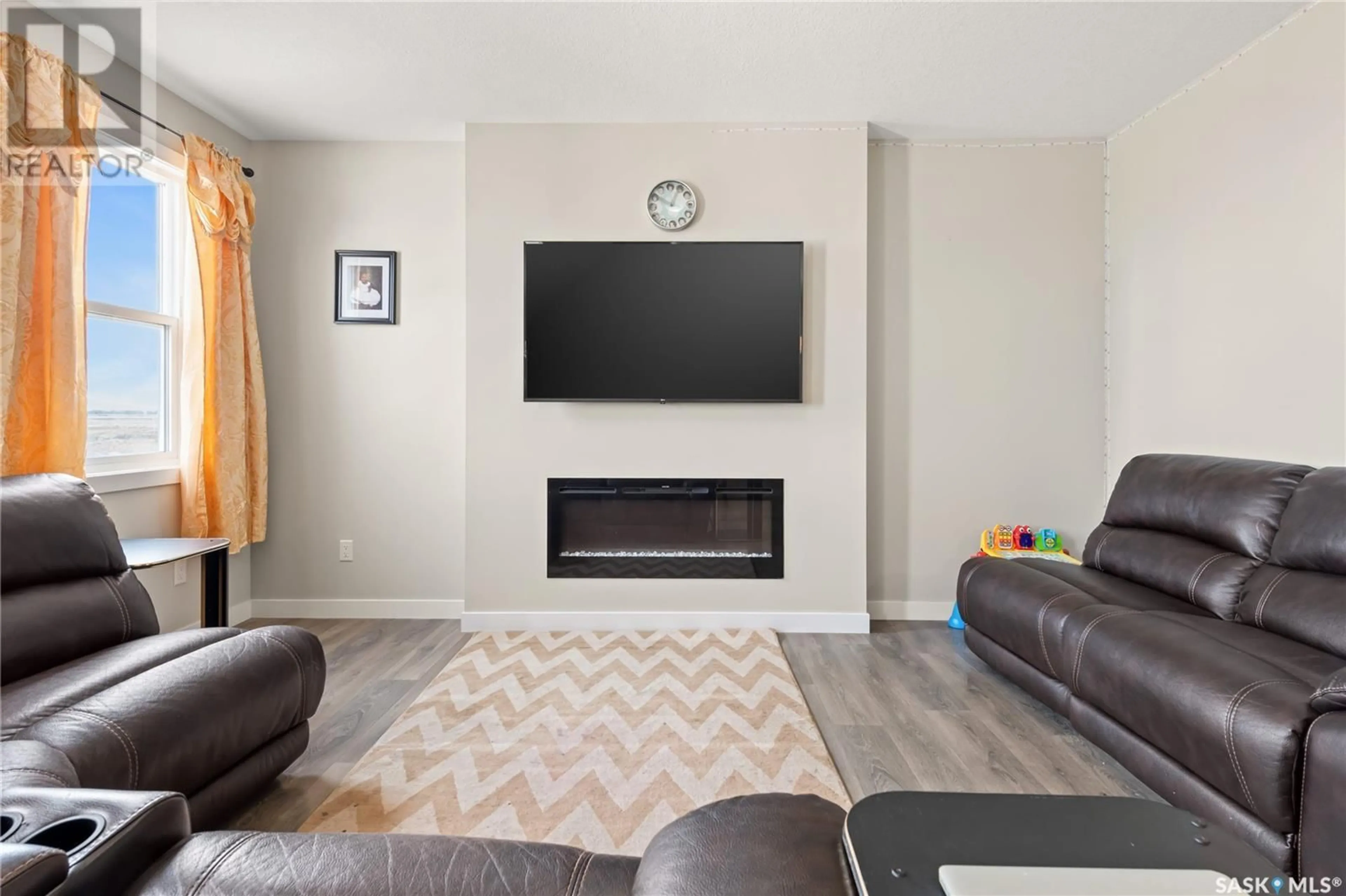 Living room with furniture, unknown for 3339 Green Turtle ROAD, Regina Saskatchewan S4V3N6