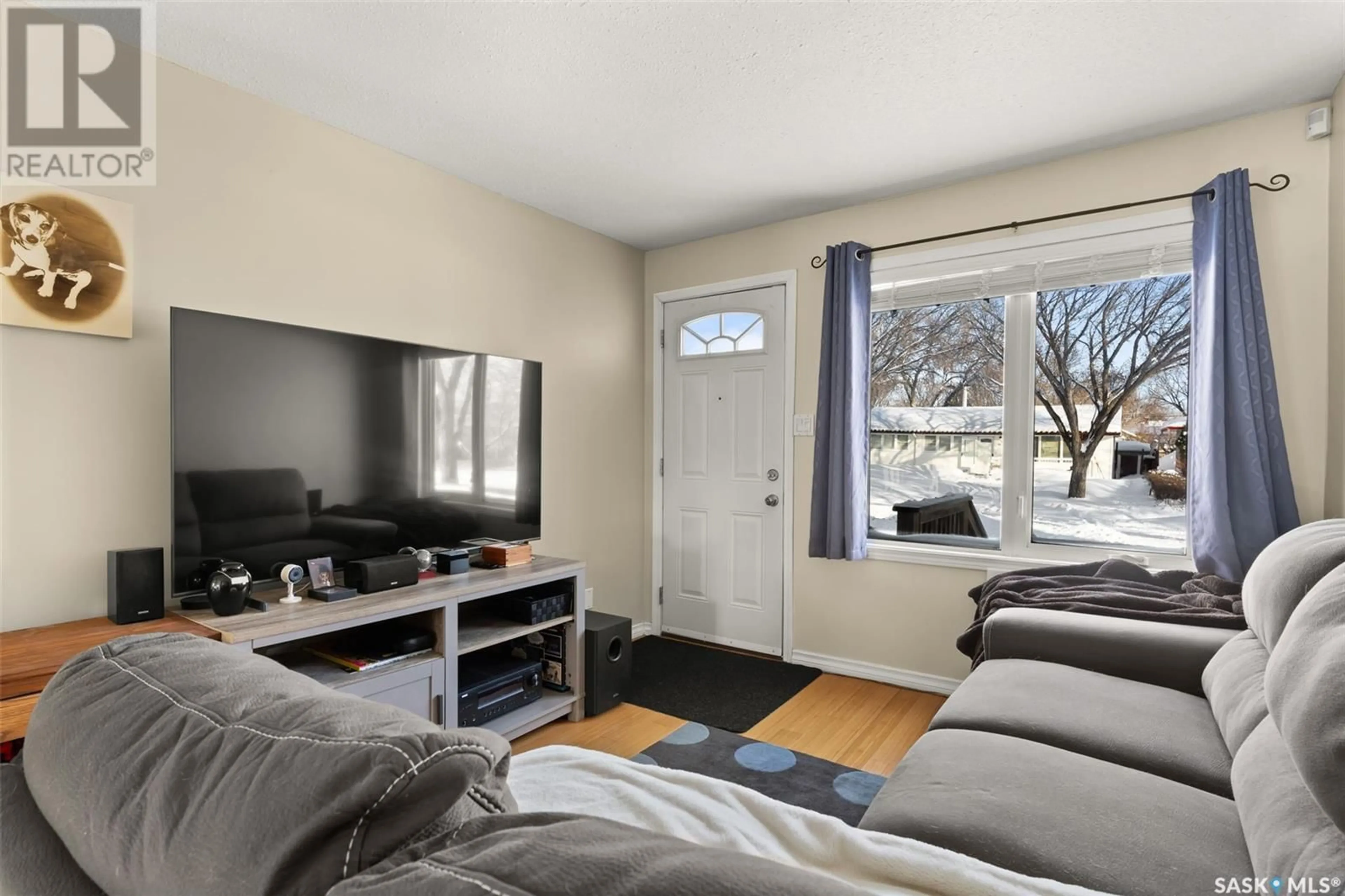 Living room with furniture, unknown for 262 CORNWALL STREET, Regina Saskatchewan S4R2G4