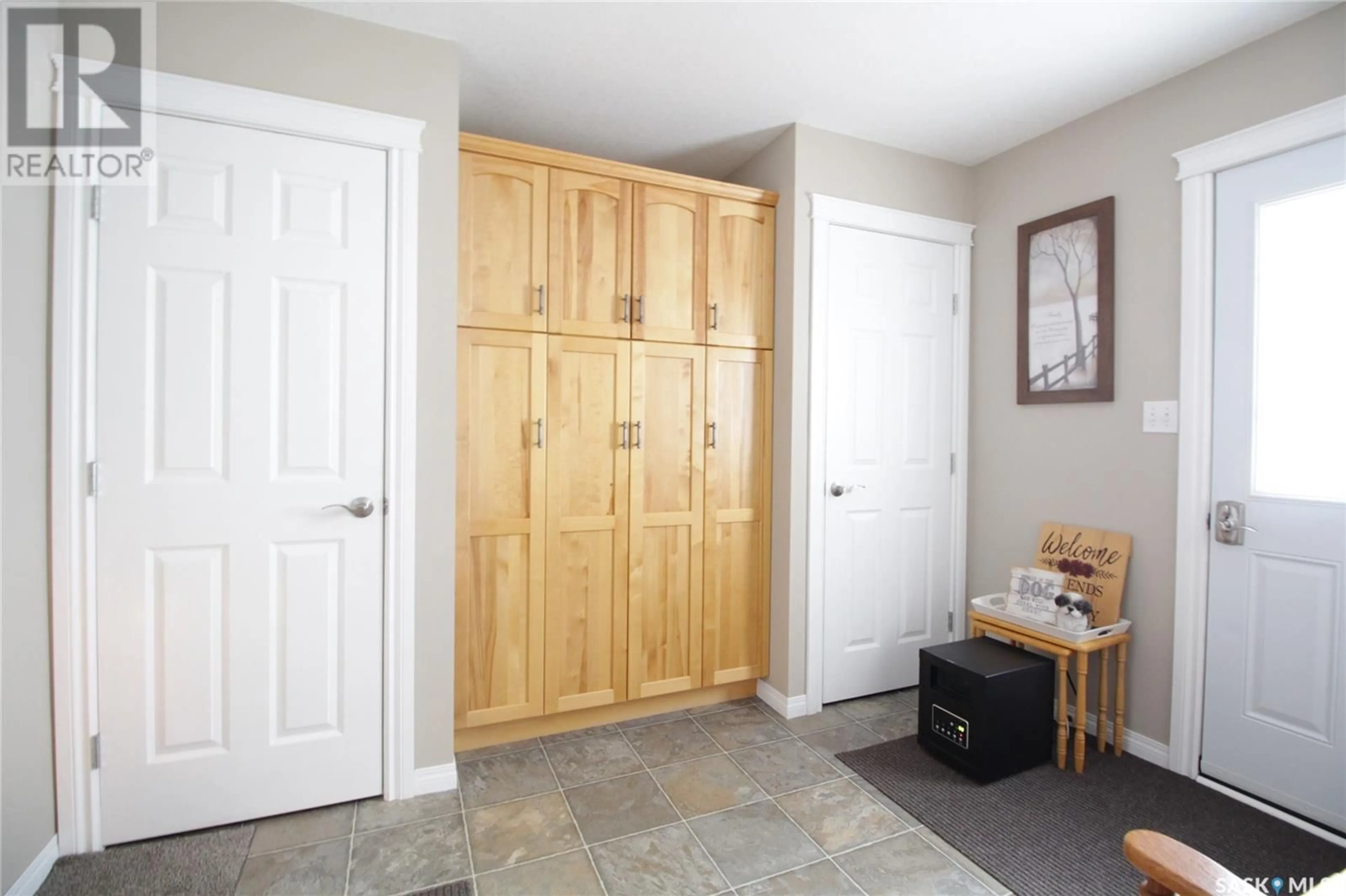 Storage room or clothes room or walk-in closet for 612 Moose STREET, Moosomin Saskatchewan S0G3N0